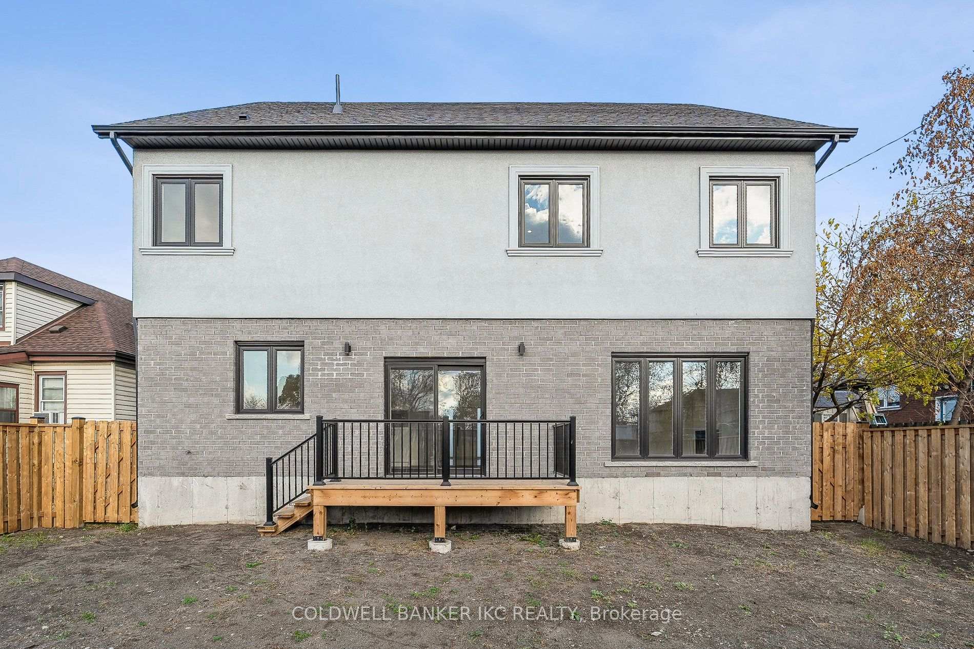 Photo 32 of 722 Beach Boulevard, Hamilton, Hamilton Beach — HOMEH