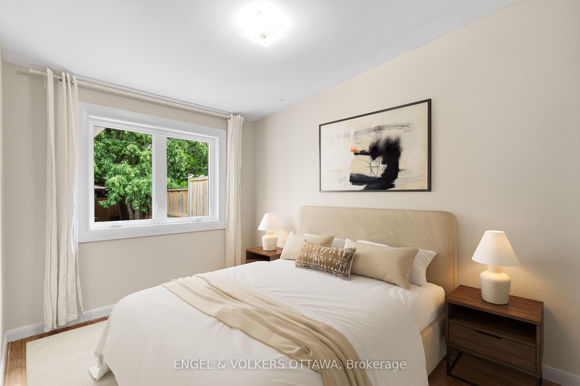 Photo 18 of 977 Blythdale Road, Ottawa, McKellar Heights/Glabar Park — HOMEH