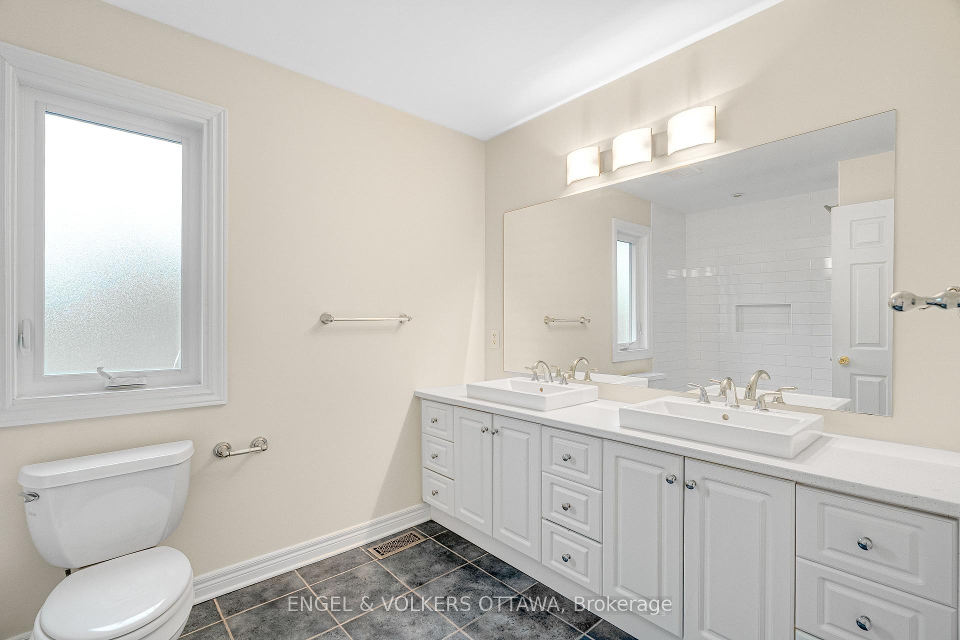 Photo 22 of 977 Blythdale Road, Ottawa, McKellar Heights/Glabar Park — HOMEH