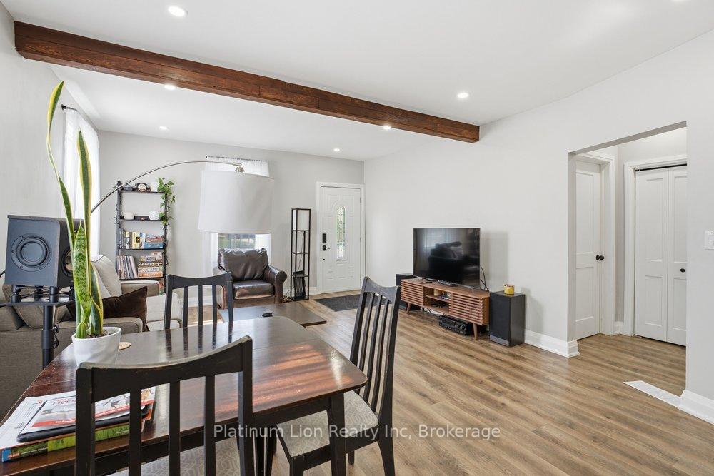 Photo 9 of 773 Lawrence Road, Hamilton, Bartonville — HOMEH
