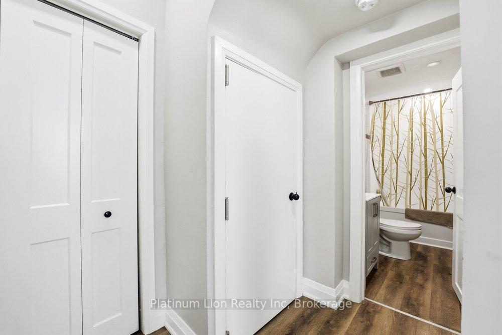 Photo 12 of 773 Lawrence Road, Hamilton, Bartonville — HOMEH