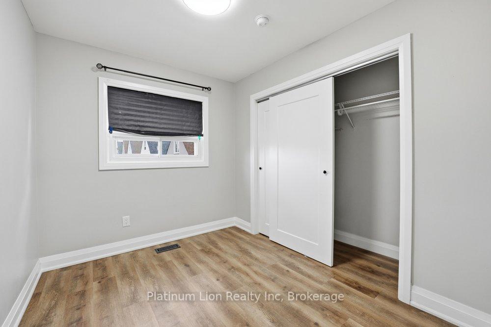 Photo 25 of 773 Lawrence Road, Hamilton, Bartonville — HOMEH
