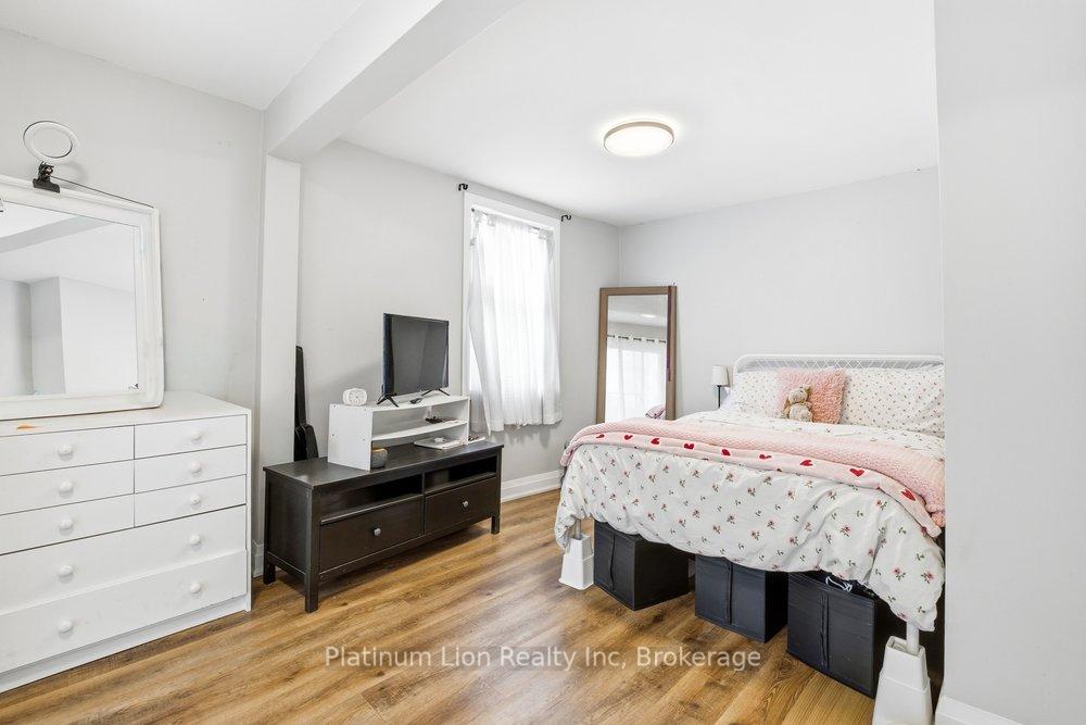 Photo 28 of 773 Lawrence Road, Hamilton, Bartonville — HOMEH