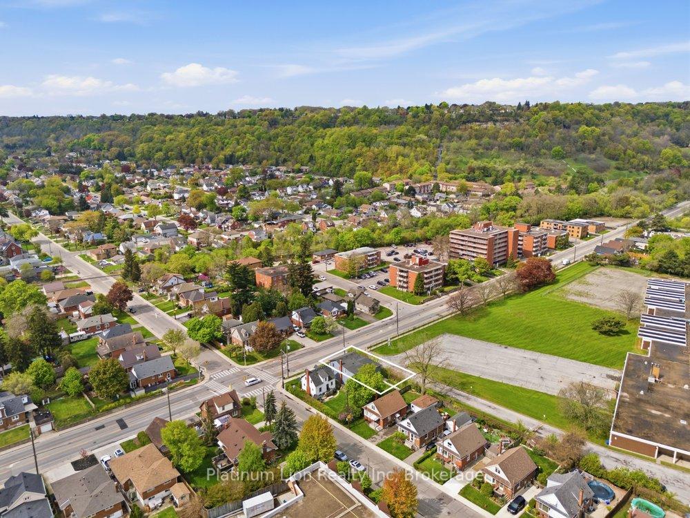 Photo 41 of 773 Lawrence Road, Hamilton, Bartonville — HOMEH