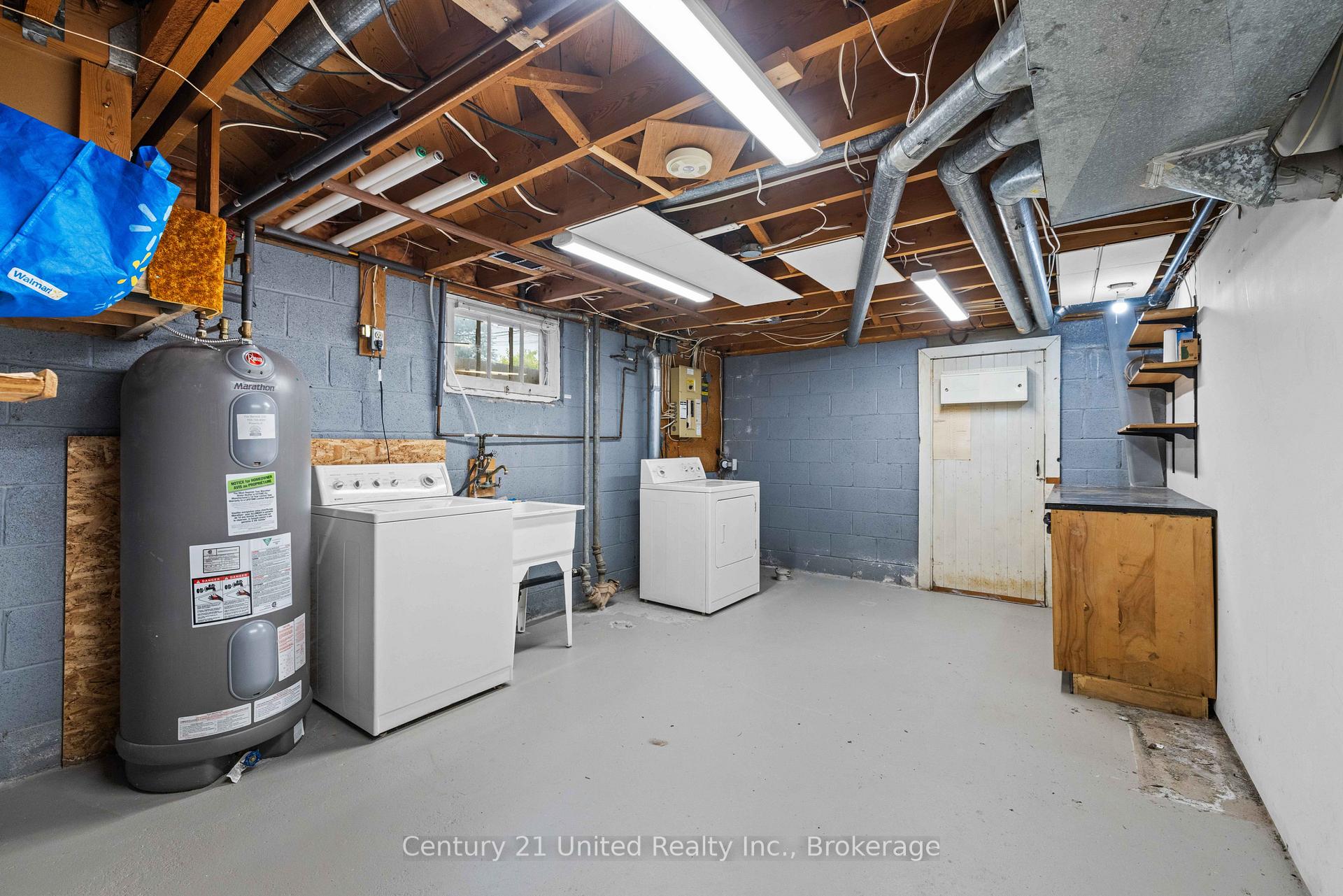 Photo 14 of 377 Chesterfield Avenue, Peterborough, Northcrest Ward 5 — HOMEH