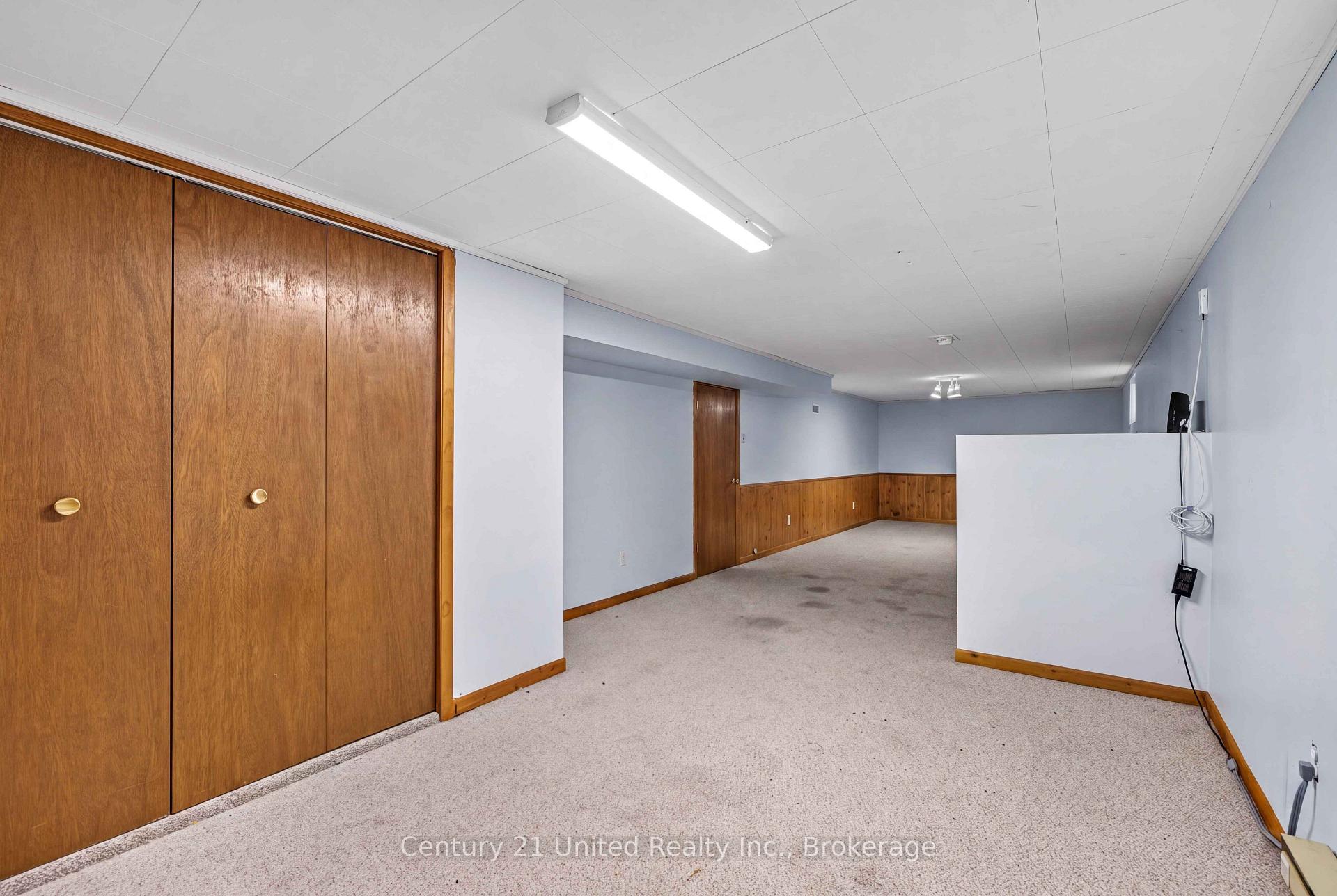 Photo 17 of 377 Chesterfield Avenue, Peterborough, Northcrest Ward 5 — HOMEH