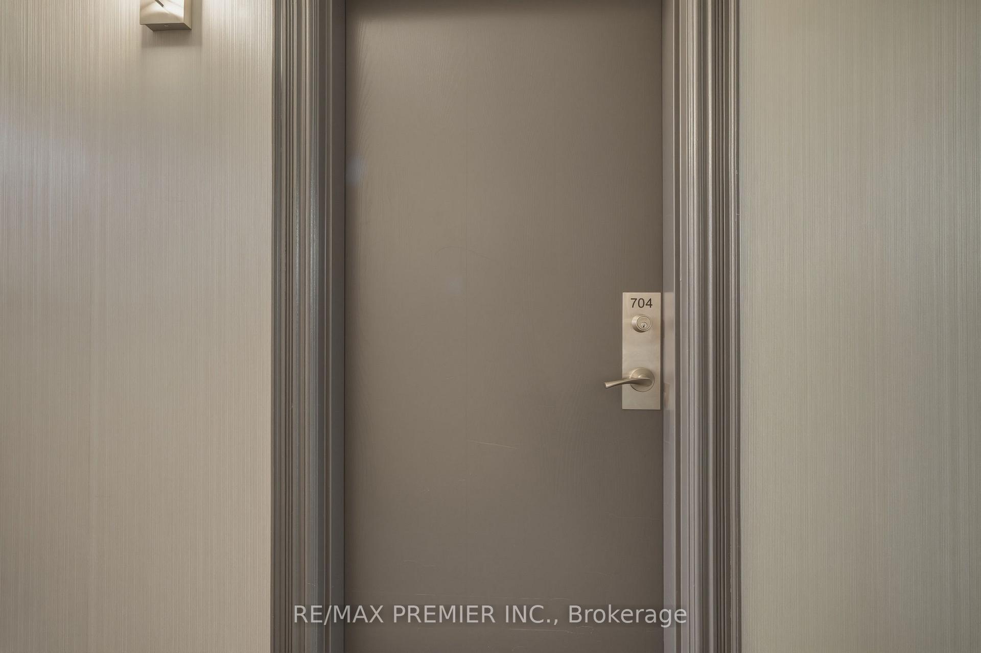 Photo 3 of Unit 704, 393 King Street W, Toronto, Waterfront Communities — HOMEH