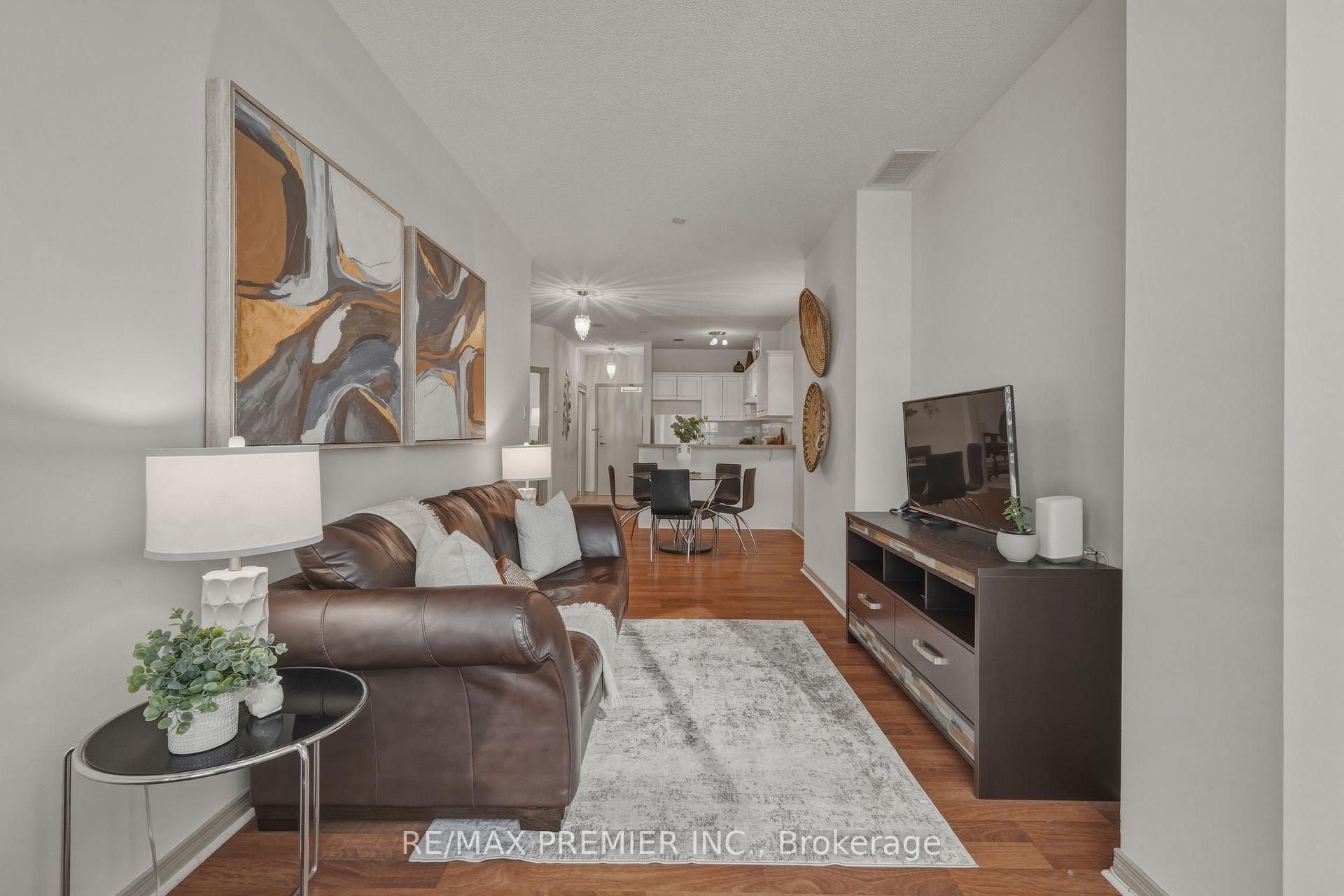 Photo 18 of Unit 704, 393 King Street W, Toronto, Waterfront Communities — HOMEH