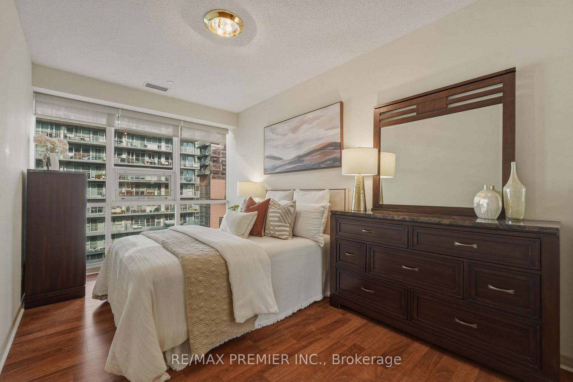 Photo 20 of Unit 704, 393 King Street W, Toronto, Waterfront Communities — HOMEH