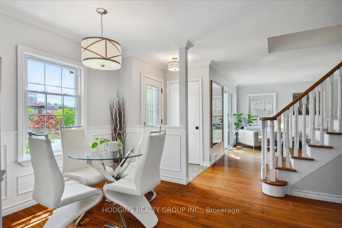 Photo of 65 Mineola Road E