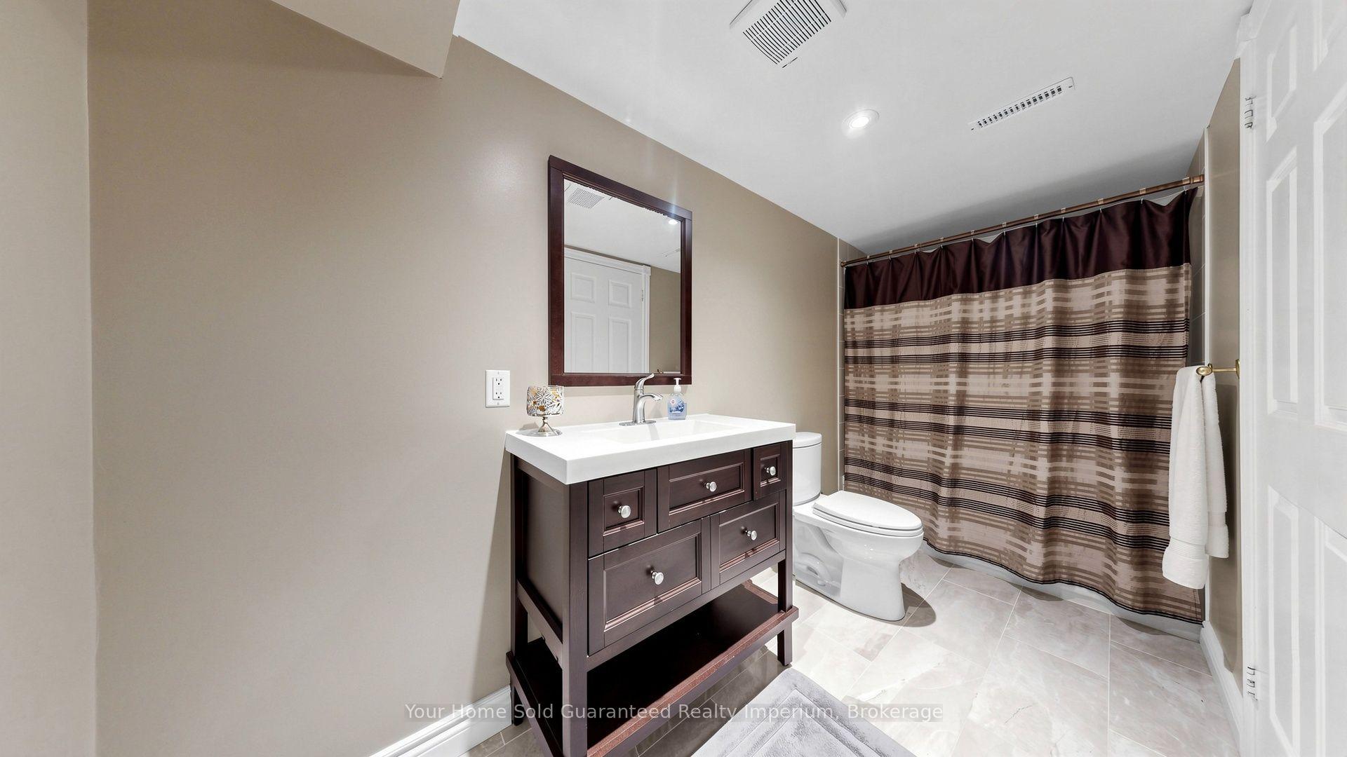 Photo 34 of 832 Darwin Drive, Pickering, Dunbarton — HOMEH