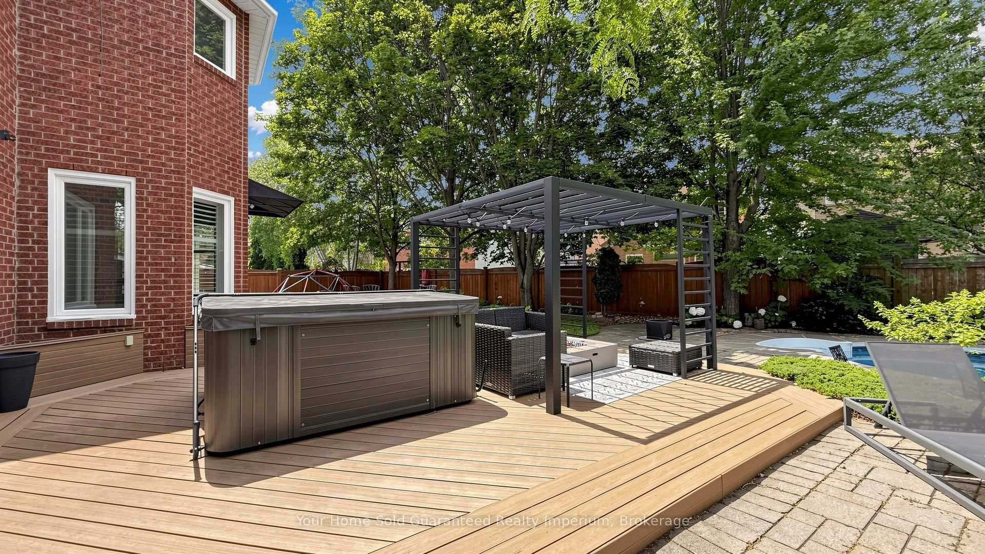 Photo 39 of 832 Darwin Drive, Pickering, Dunbarton — HOMEH