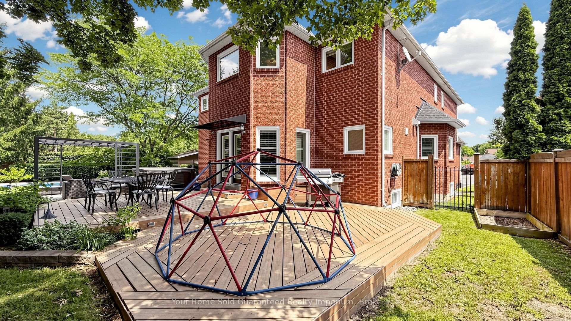 Photo 41 of 832 Darwin Drive, Pickering, Dunbarton — HOMEH