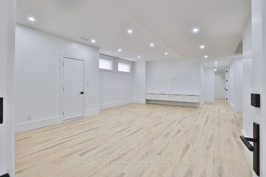 Photo 35 of 1143 Kane Road, Mississauga, Lorne Park — HOMEH