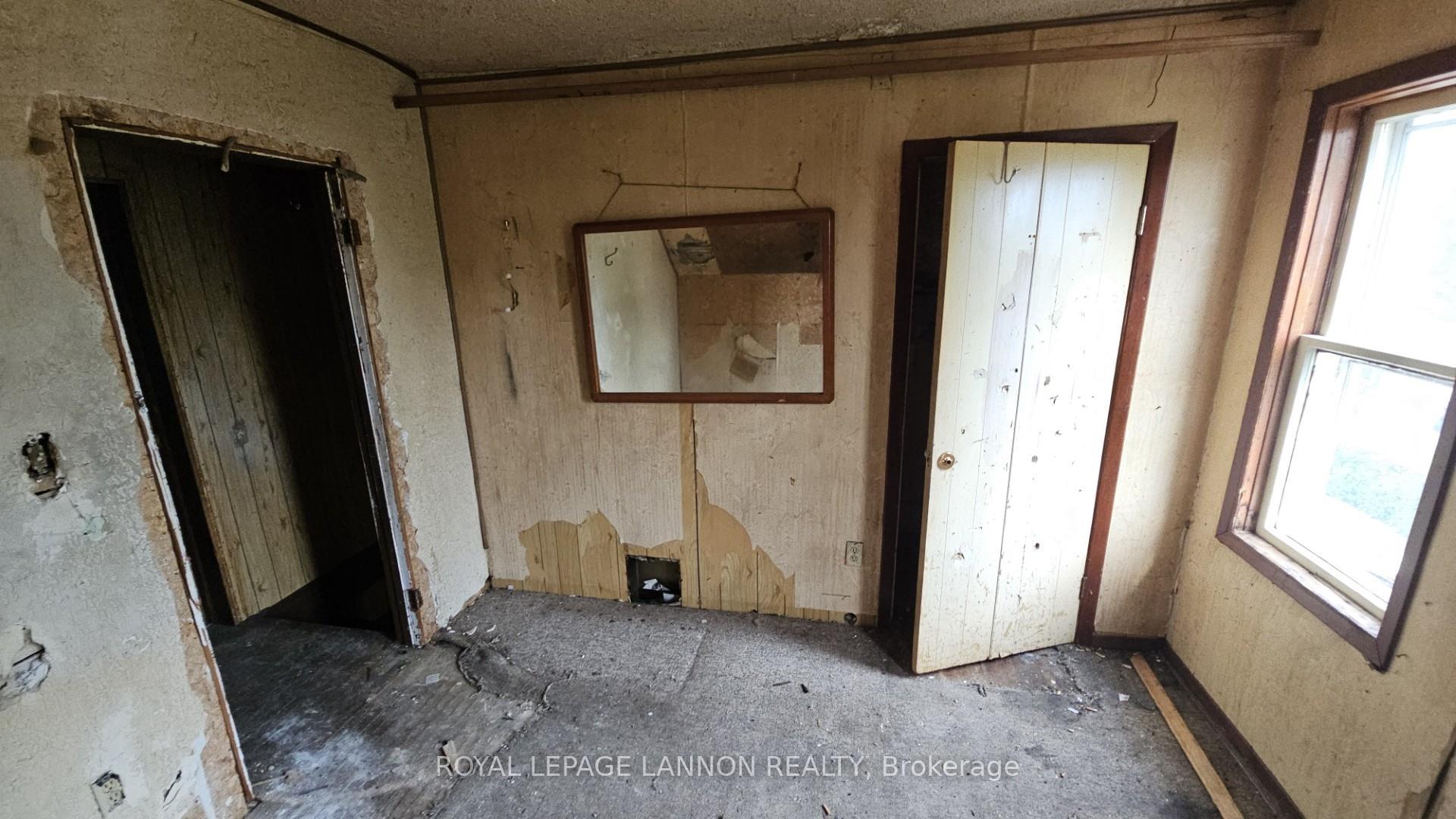 Photo 10 of 161 Amelia Street E, Thunder Bay, Westfort — HOMEH