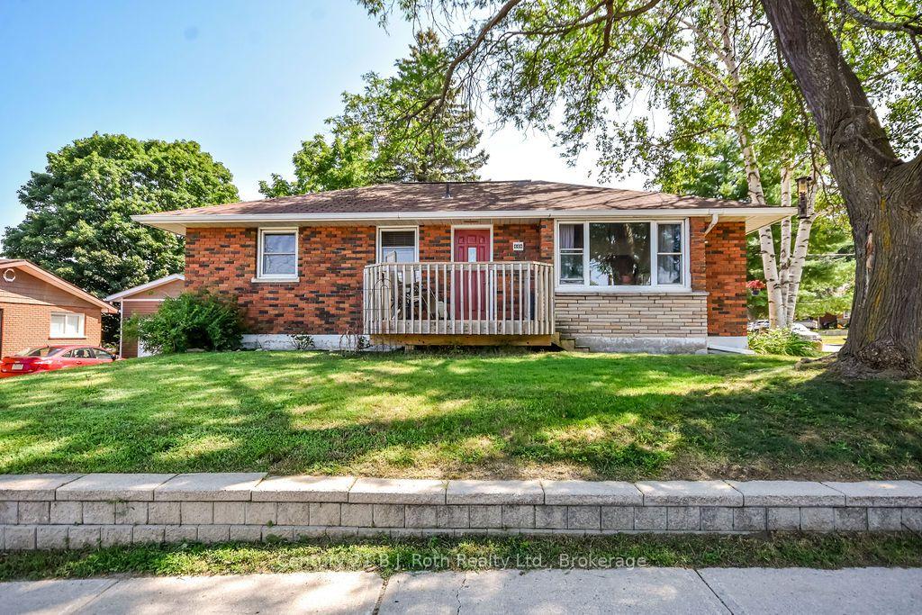 Photo 1 of 449 Irwin Street, Midland — HOMEH