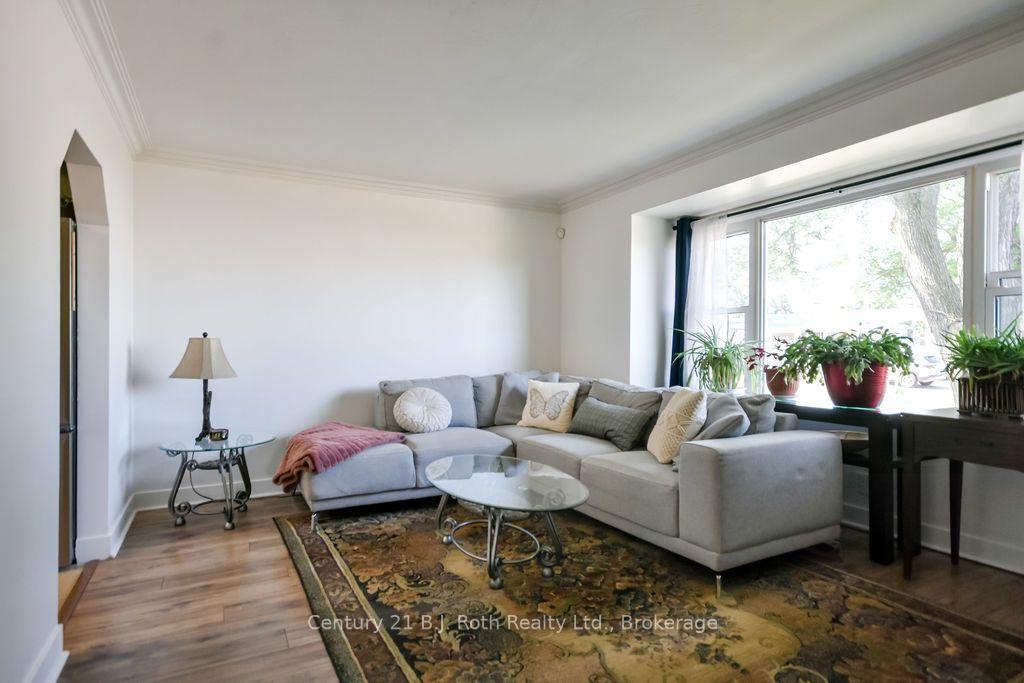Photo 8 of 449 Irwin Street, Midland — HOMEH