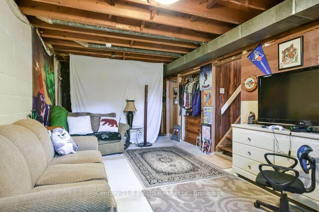 Photo 20 of 449 Irwin Street, Midland — HOMEH