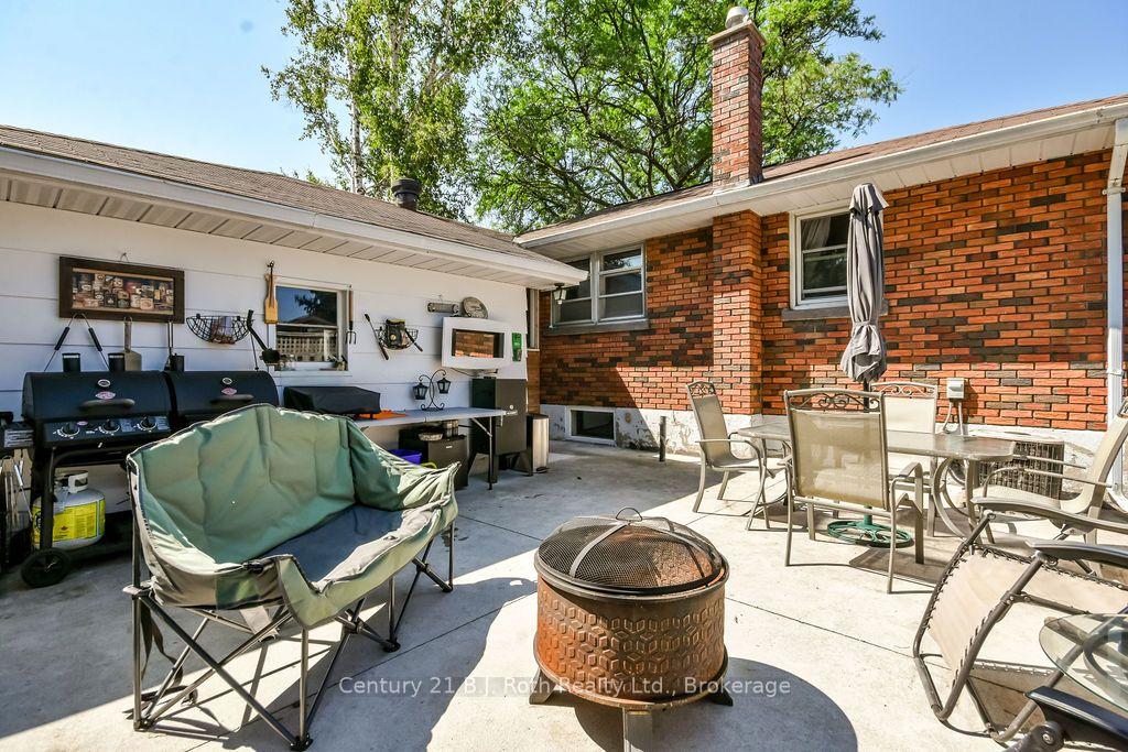 Photo 21 of 449 Irwin Street, Midland — HOMEH