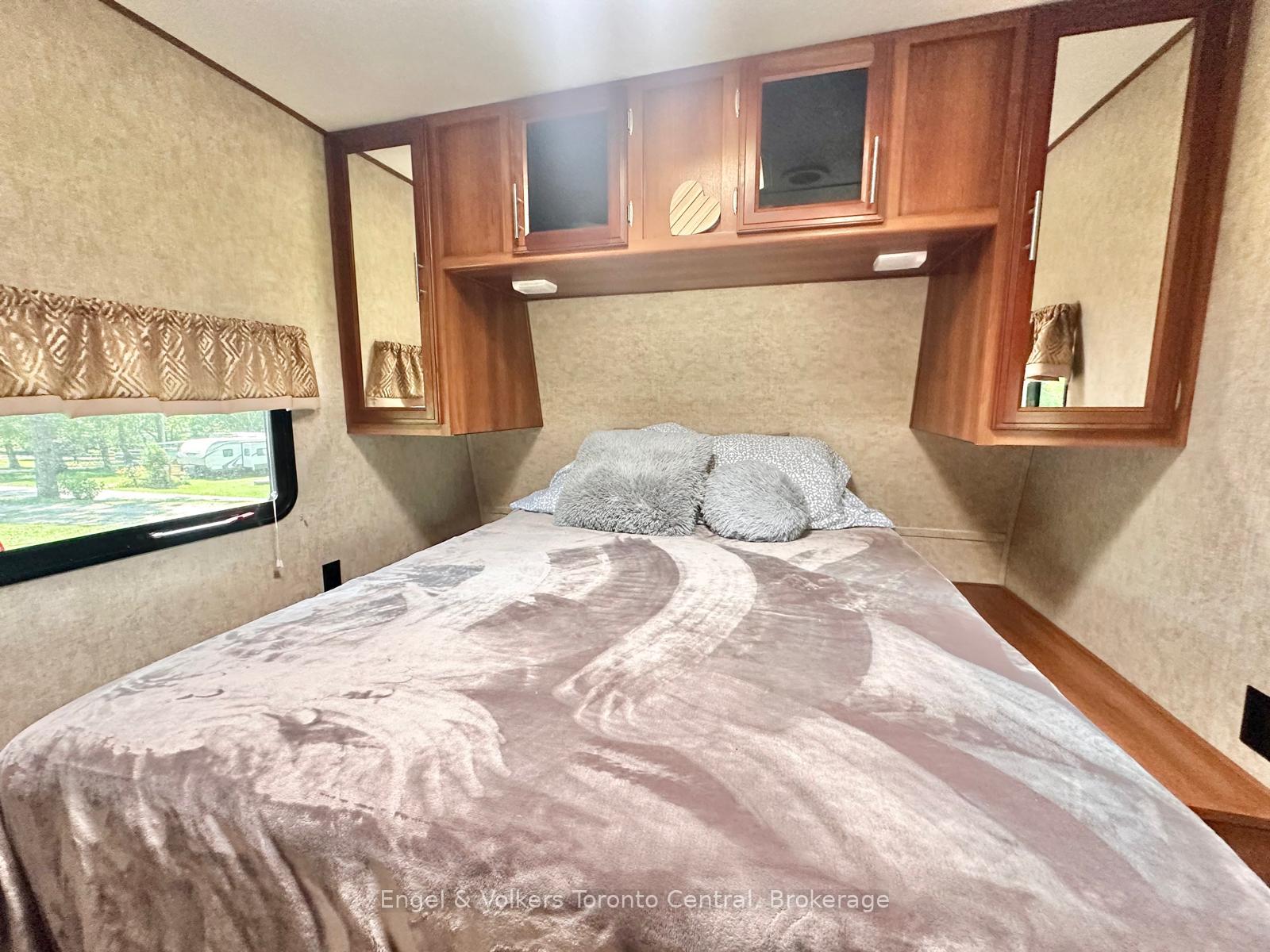 Photo 20 of Unit H 15, 7489 Sideraod 5 E, Wellington North, Rural Wellington North — HOMEH