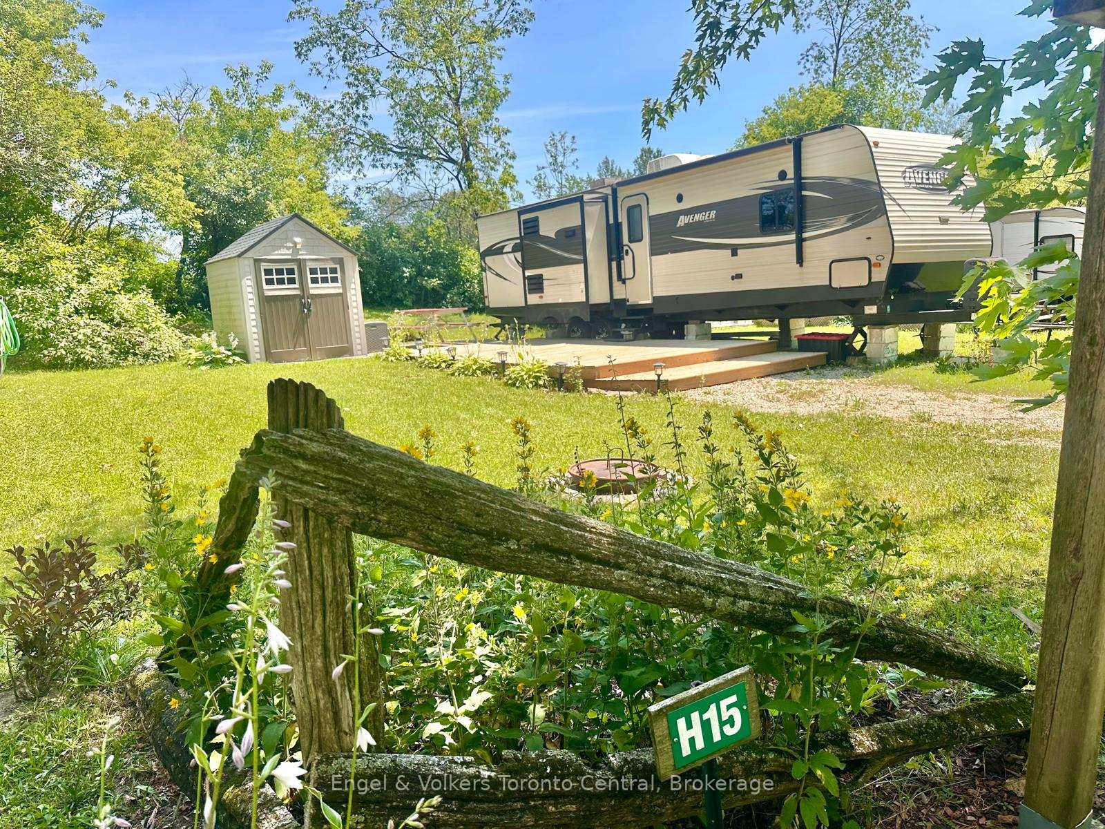 Photo 34 of Unit H 15, 7489 Sideraod 5 E, Wellington North, Rural Wellington North — HOMEH