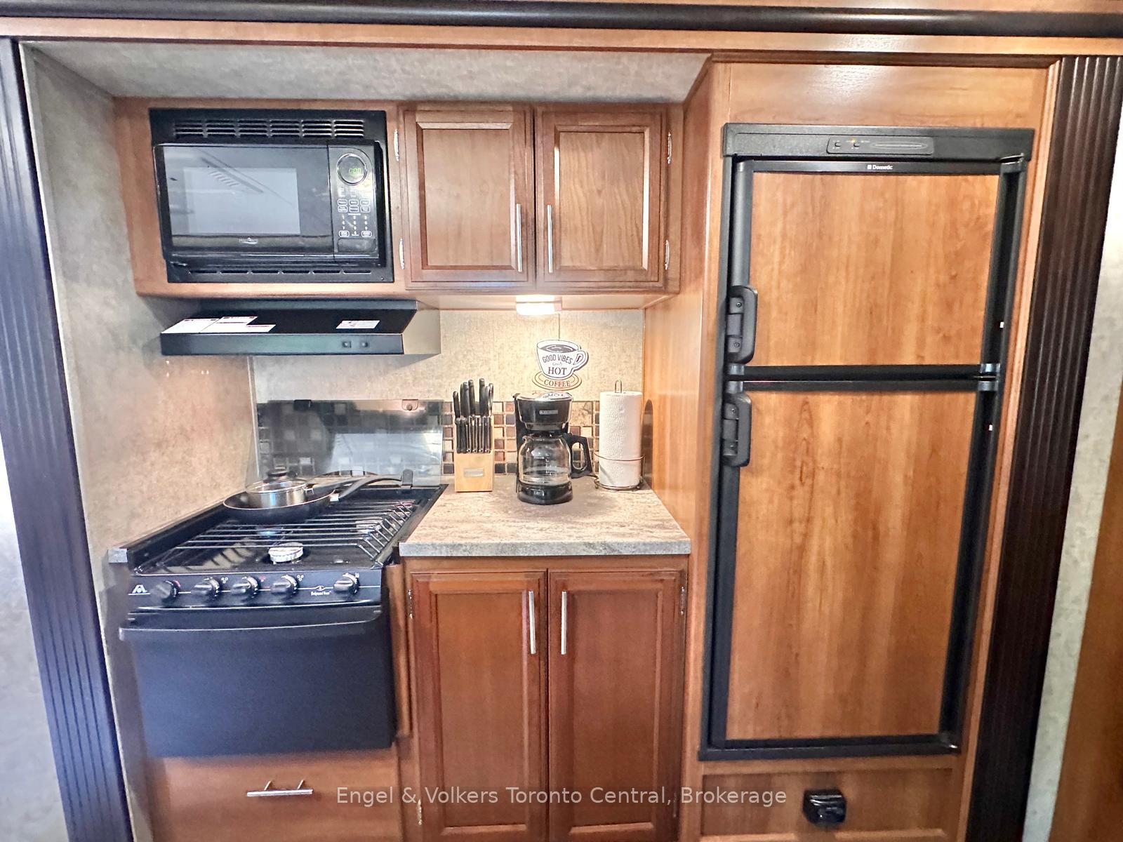 Photo 39 of Unit H 15, 7489 Sideraod 5 E, Wellington North, Rural Wellington North — HOMEH