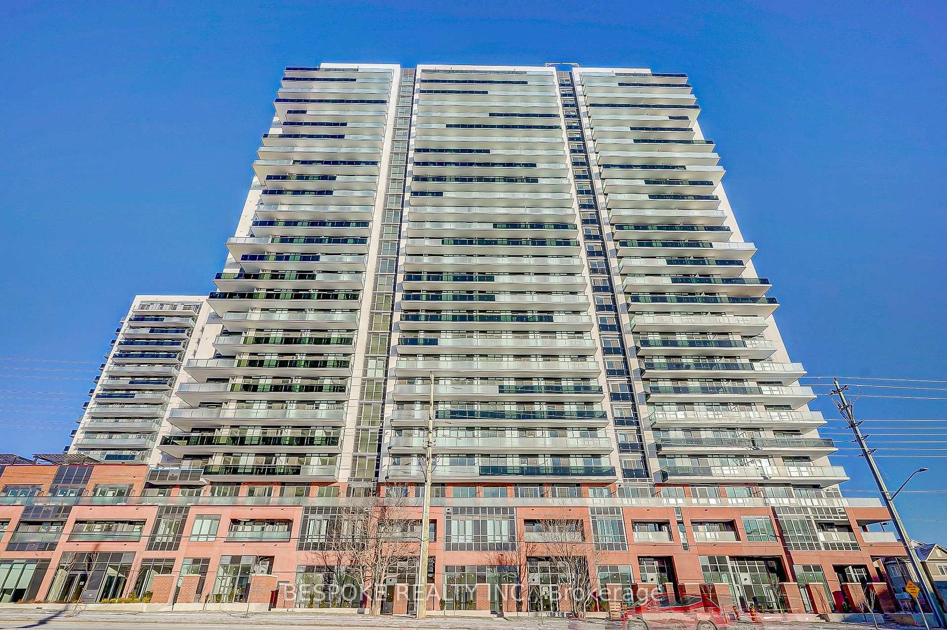 Photo 2 of Unit 704, 2545 Simcoe Street N, Oshawa, Windfields — HOMEH