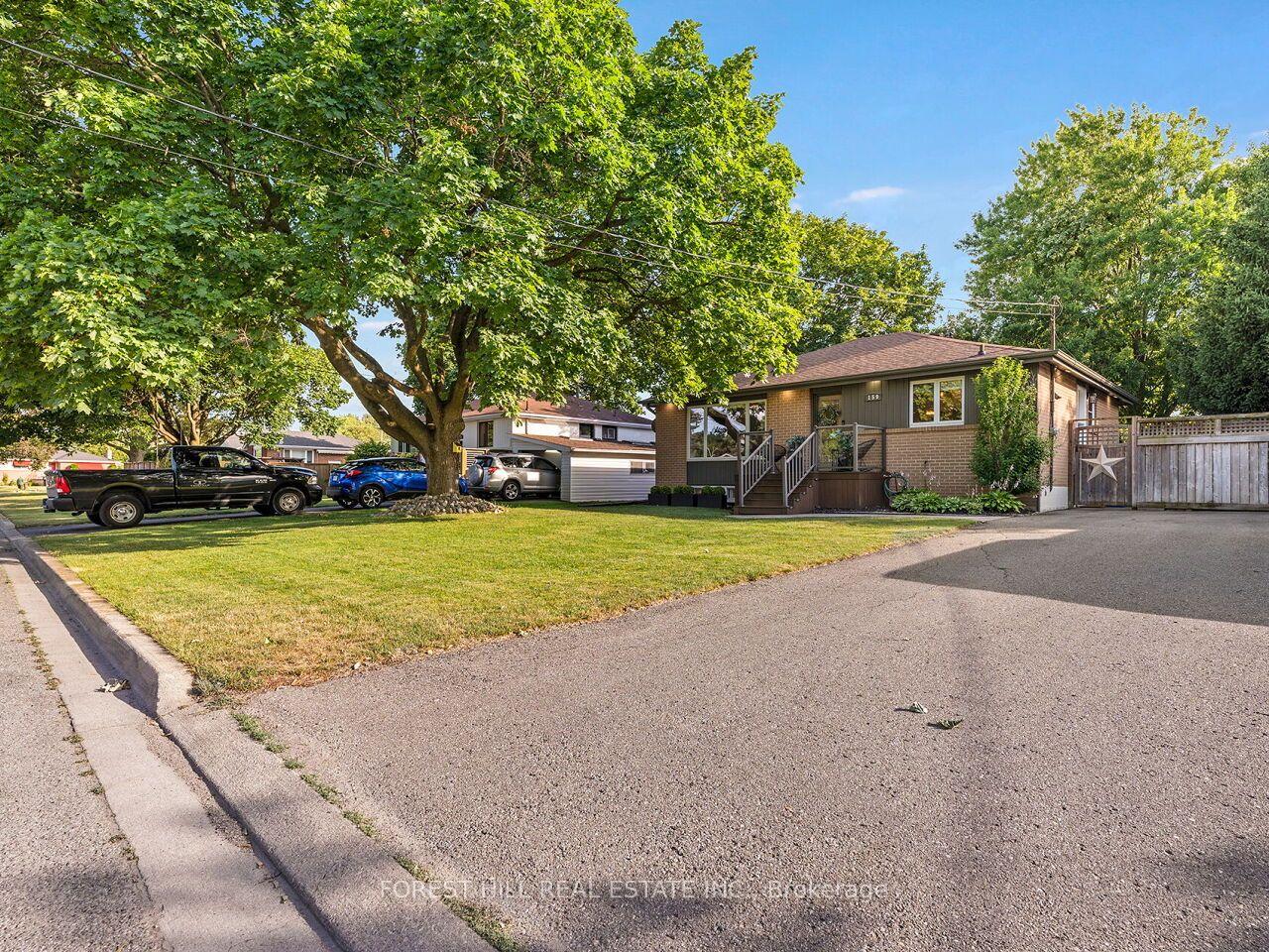 Photo 2 of 159 Robinwood Crescent, Milton, Old Milton — HOMEH