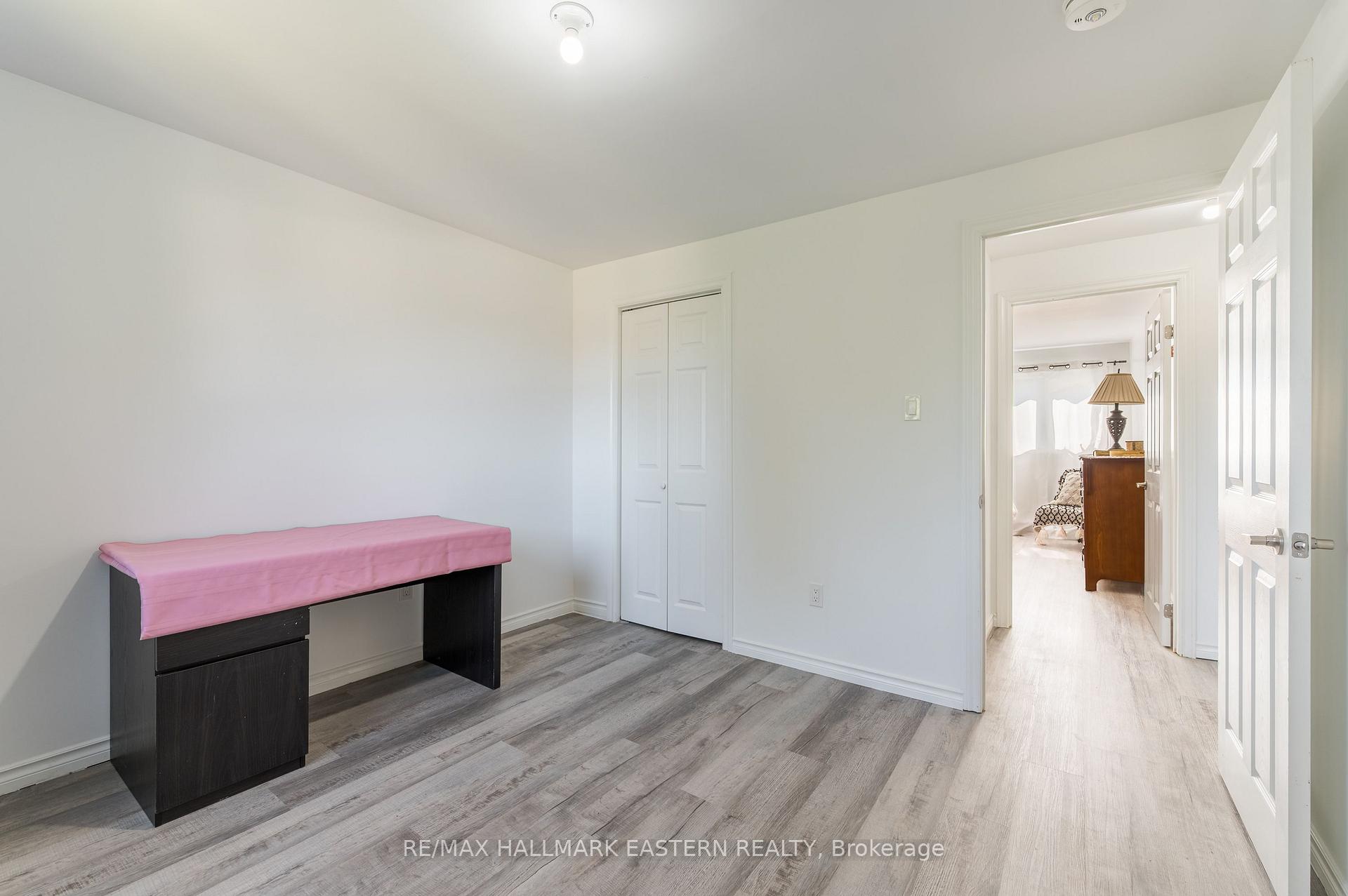 Photo 19 of 210 Maxwell Avenue, Peterborough, Ashburnham Ward 4 — HOMEH