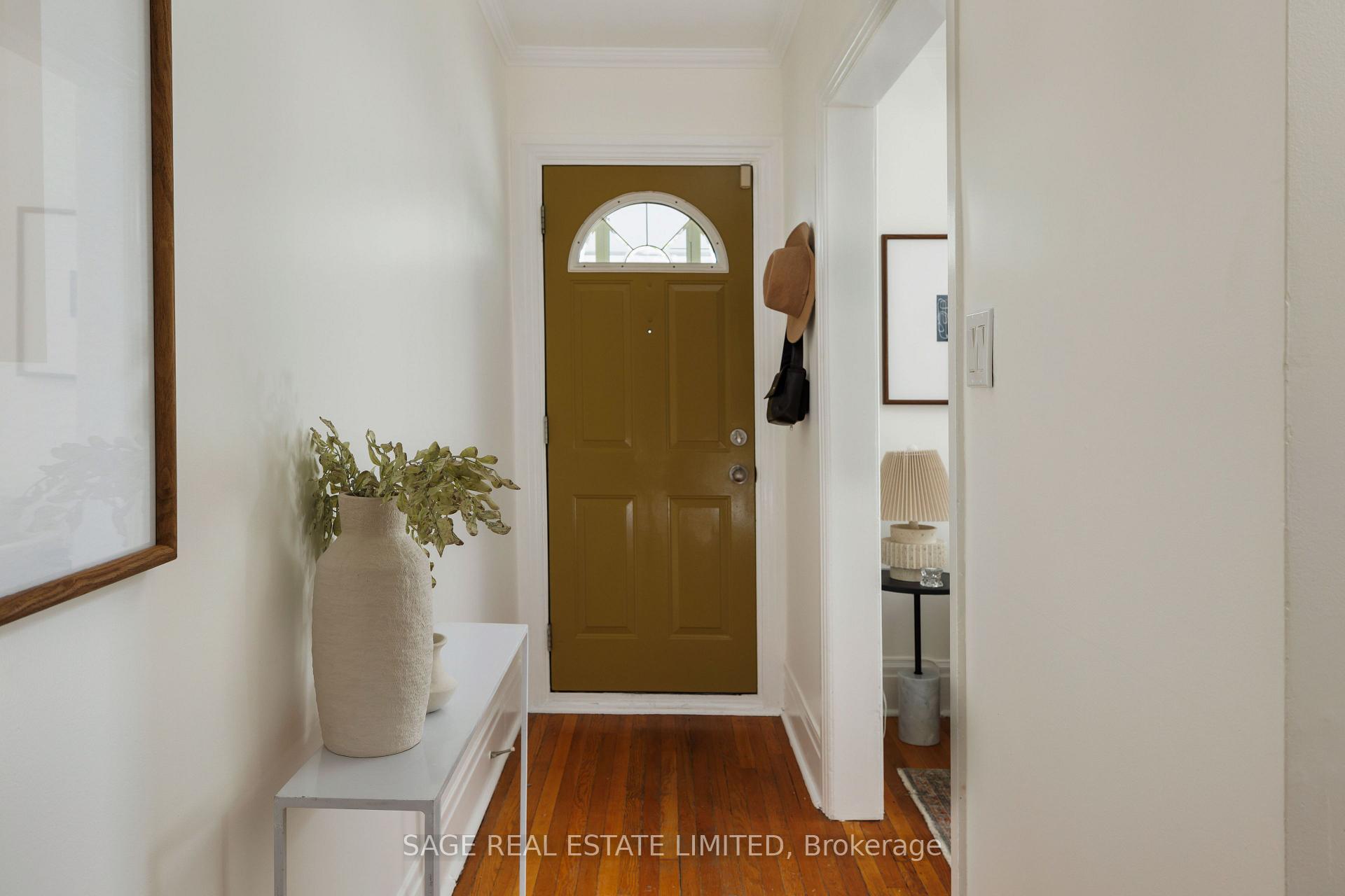 Photo 6 of 250 Springdale Boulevard, Toronto, Danforth Village-East York — HOMEH