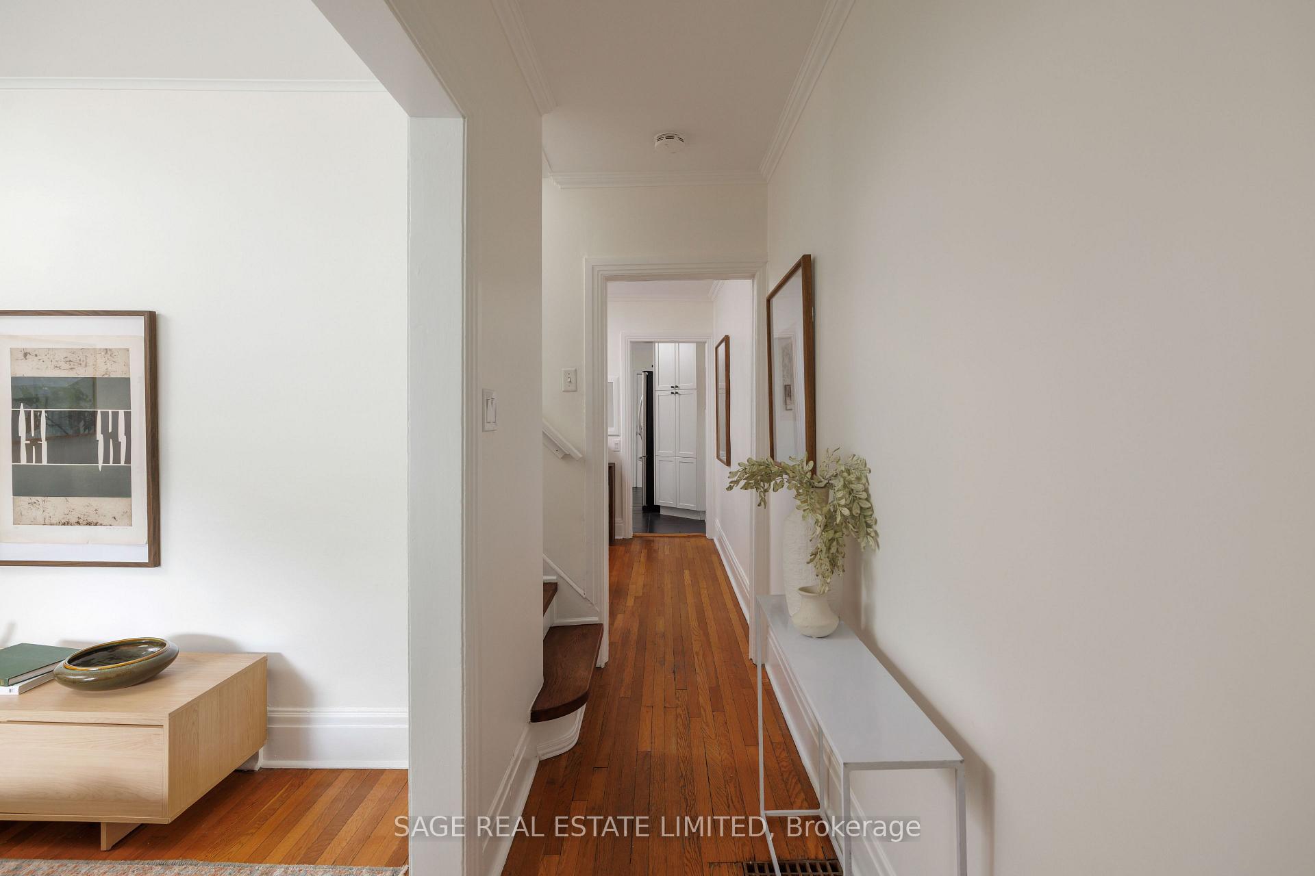 Photo 7 of 250 Springdale Boulevard, Toronto, Danforth Village-East York — HOMEH