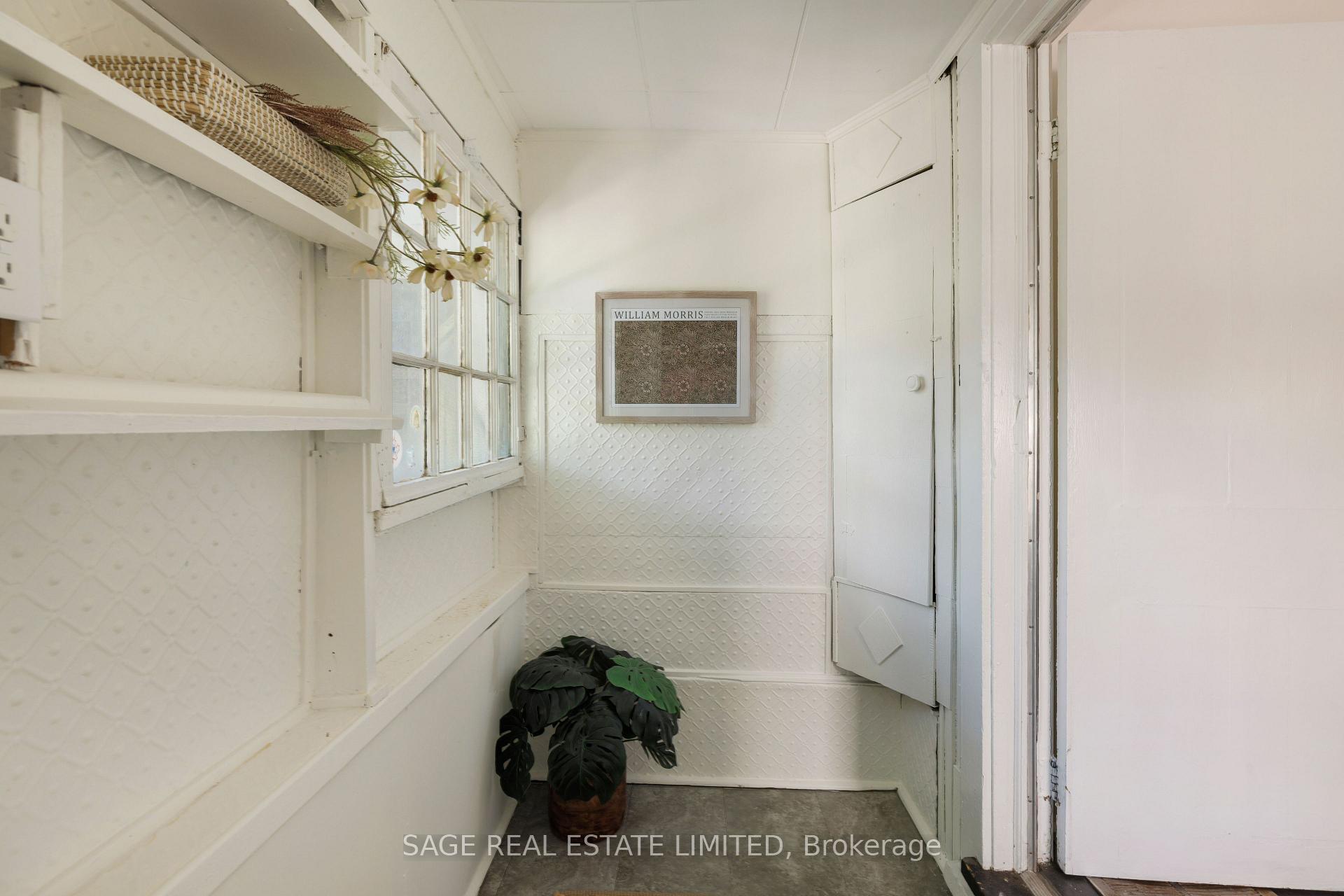 Photo 22 of 250 Springdale Boulevard, Toronto, Danforth Village-East York — HOMEH