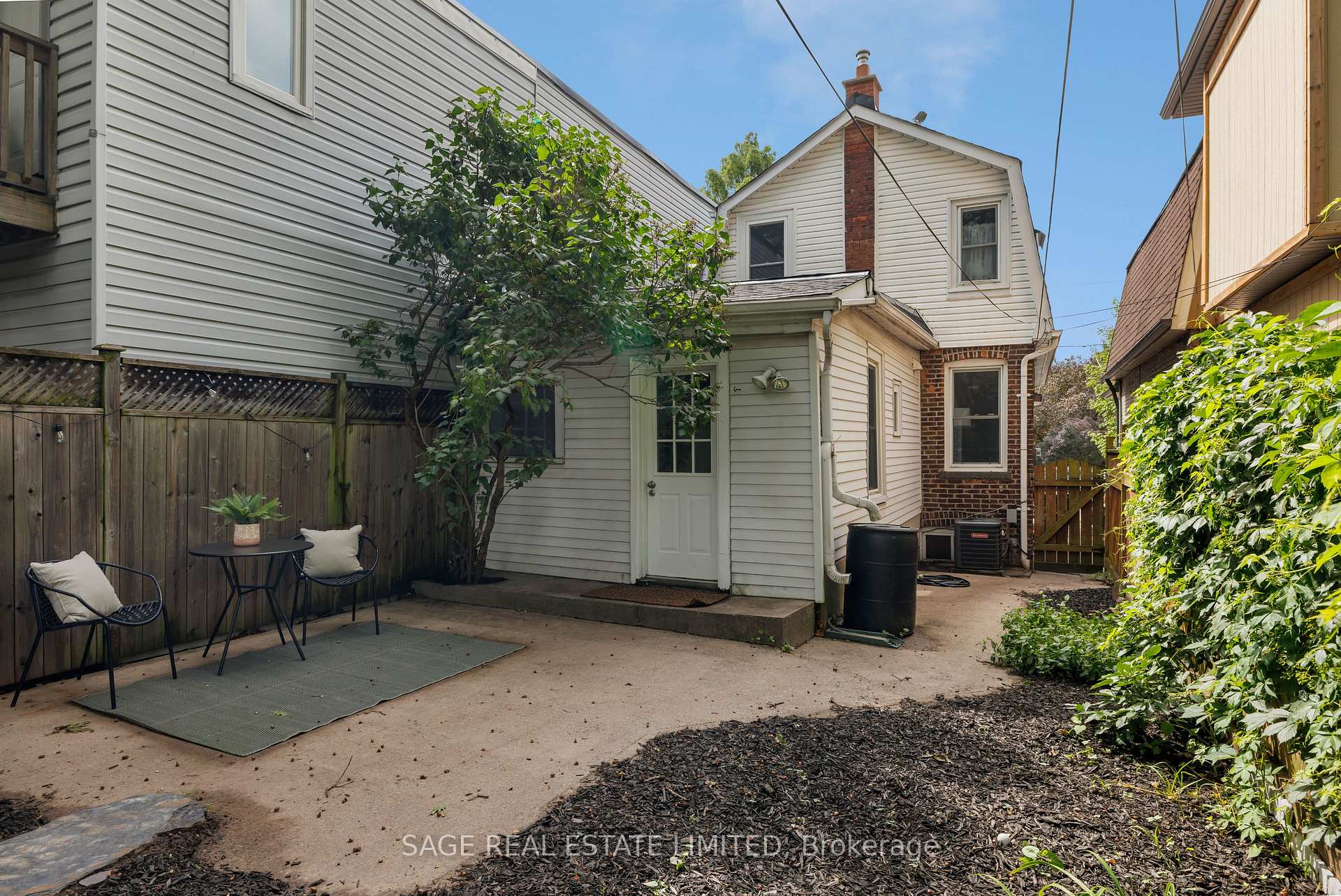 Photo 26 of 250 Springdale Boulevard, Toronto, Danforth Village-East York — HOMEH