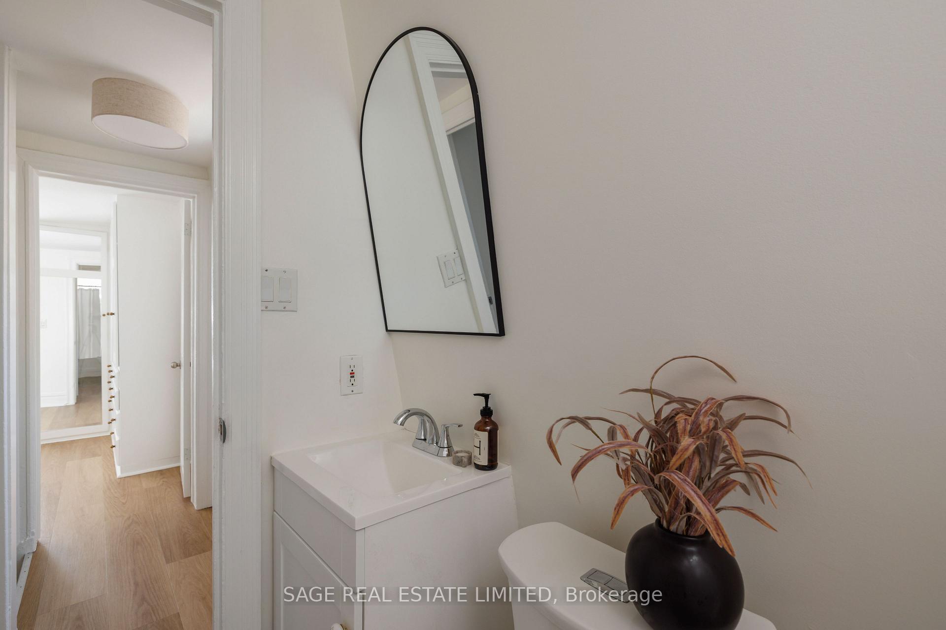 Photo 38 of 250 Springdale Boulevard, Toronto, Danforth Village-East York — HOMEH