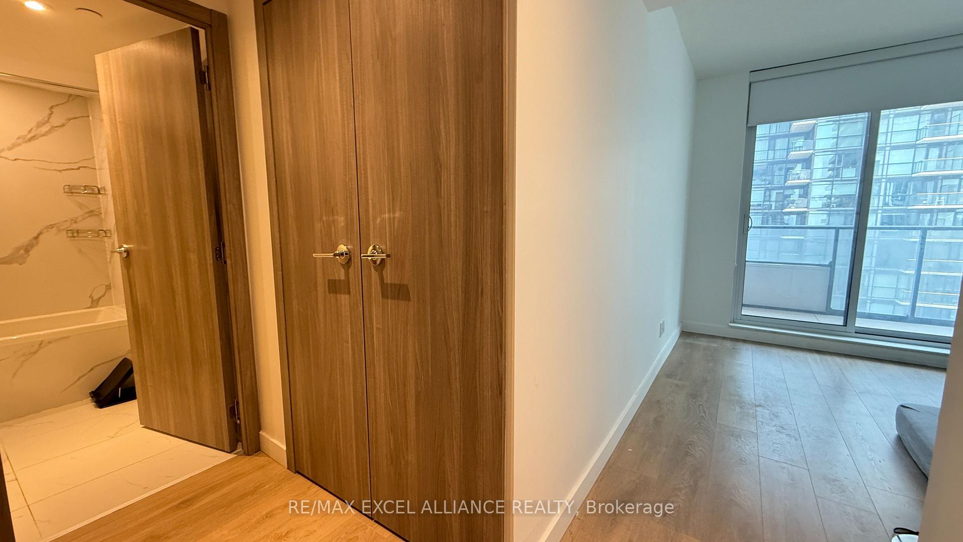Photo 8 of Unit 3506, 38 Widmer Street, Toronto, Waterfront Communities — HOMEH
