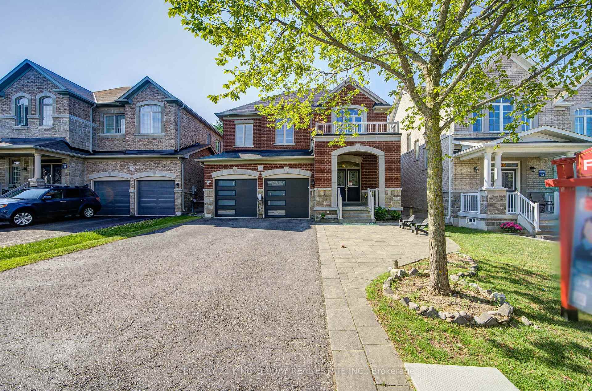 Photo 2 of 1177 Stuffles Crescent, Newmarket, Stonehaven-Wyndham — HOMEH