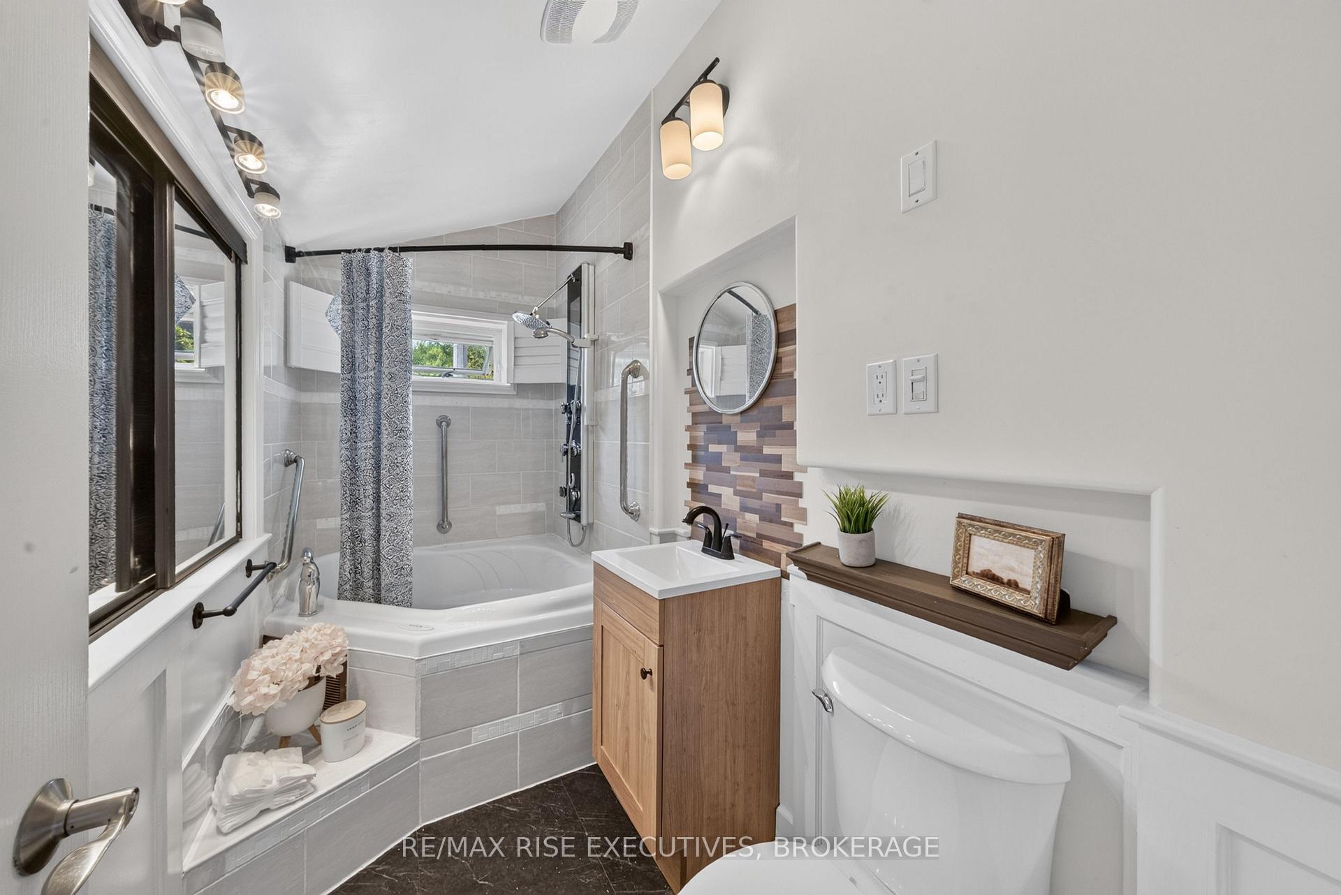 Photo 22 of 2990 Rutledge Road, Frontenac, Frontenac South — HOMEH