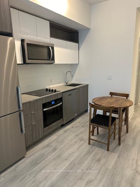 Photo 9 of Unit 1724, 70 Princess Street, Toronto, Moss Park — HOMEH