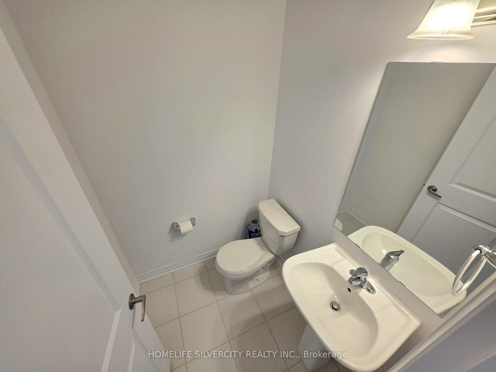 Photo 14 of 47 Manuel Street, Stratford — HOMEH
