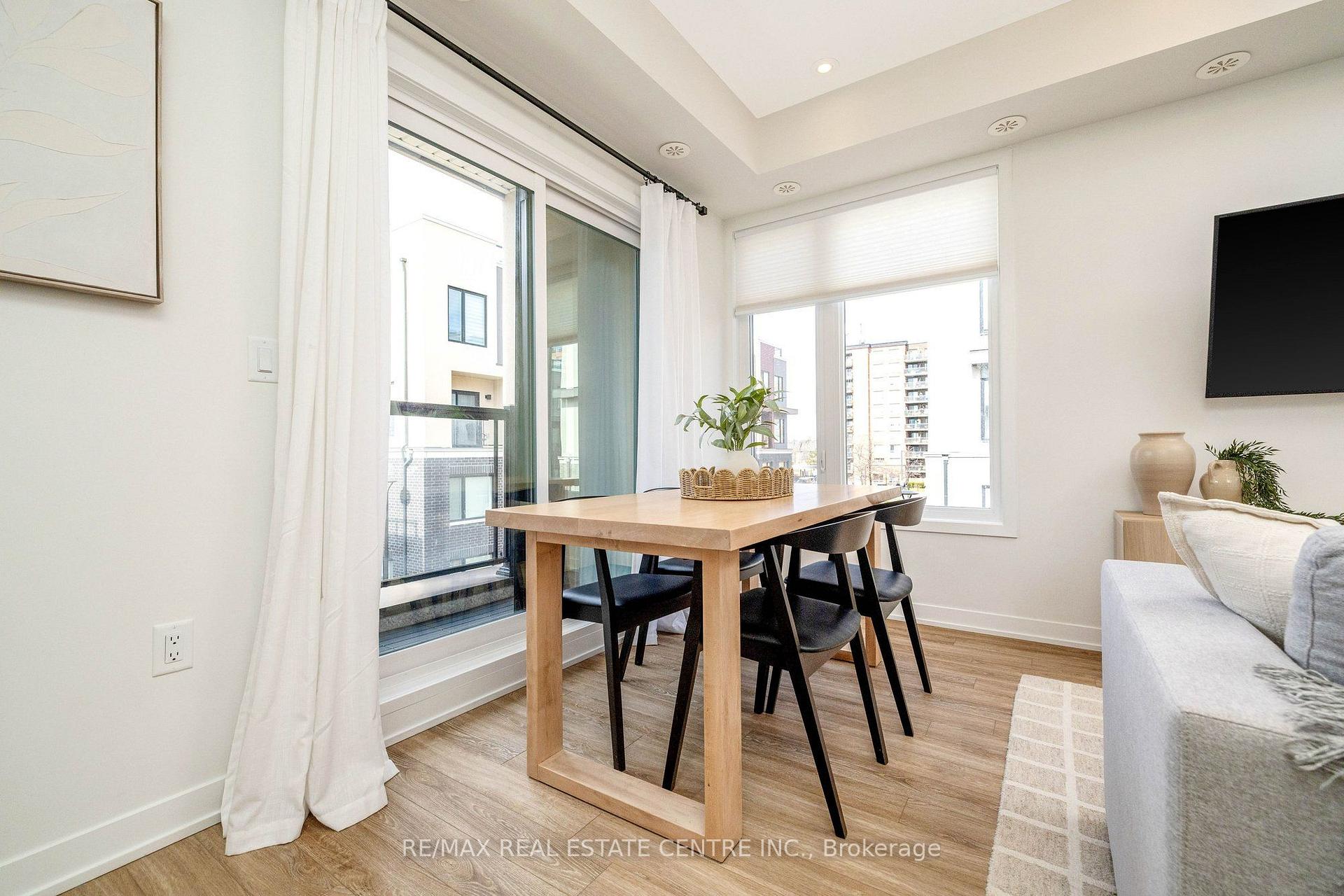 Photo 9 of Unit 18, 3409 Ridgeway Drive, Mississauga, Erin Mills — HOMEH