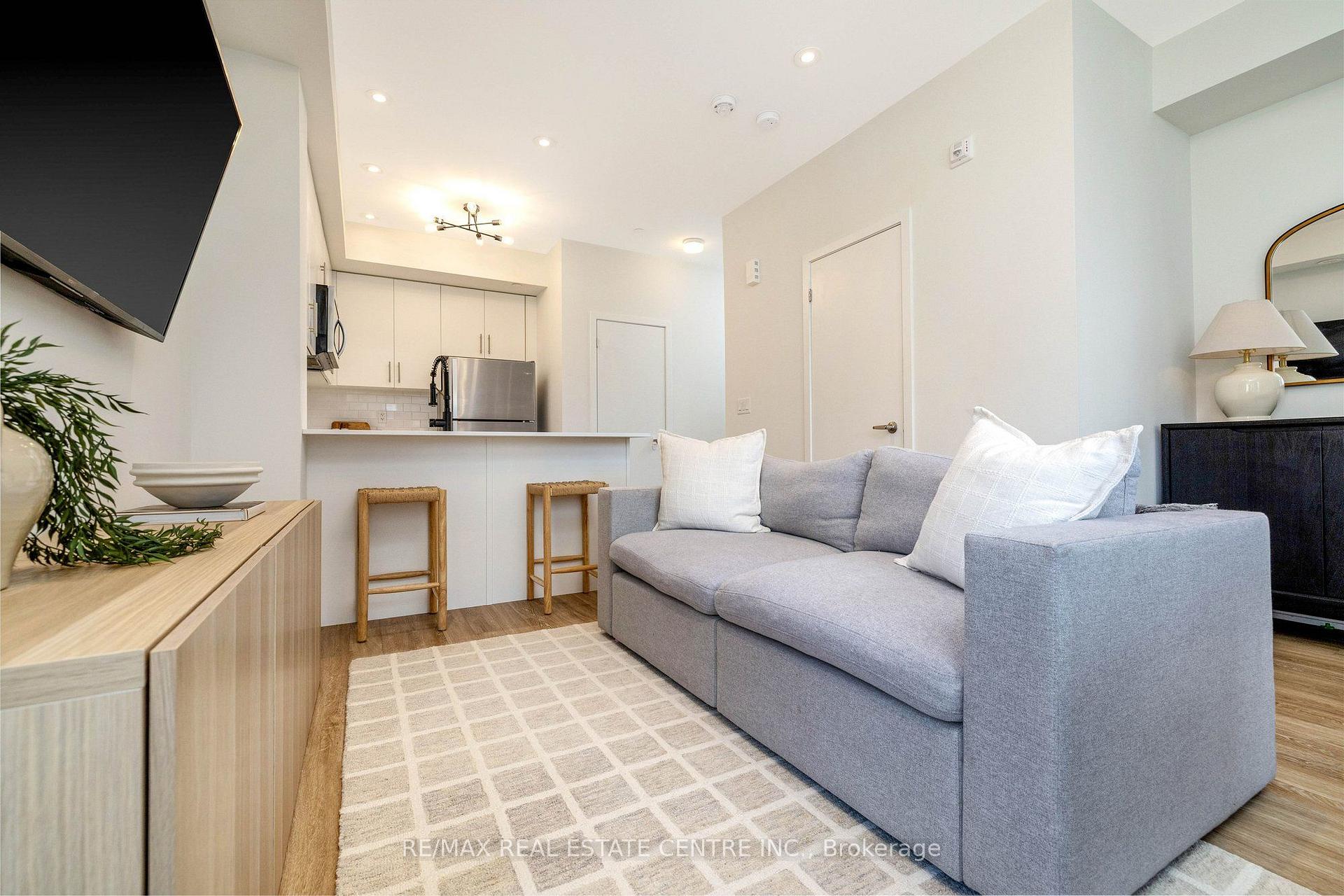 Photo 14 of Unit 18, 3409 Ridgeway Drive, Mississauga, Erin Mills — HOMEH