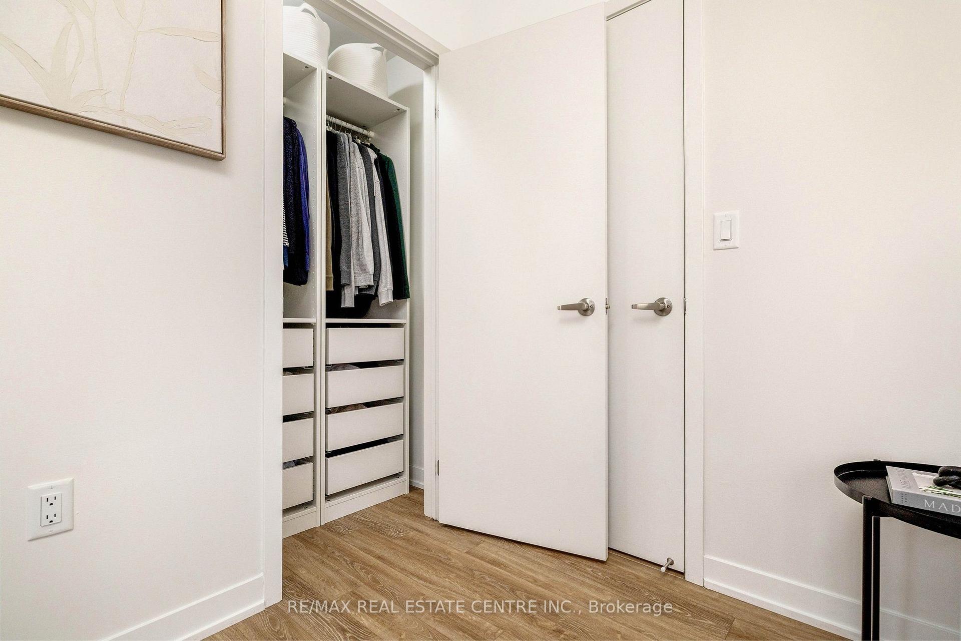 Photo 24 of Unit 18, 3409 Ridgeway Drive, Mississauga, Erin Mills — HOMEH
