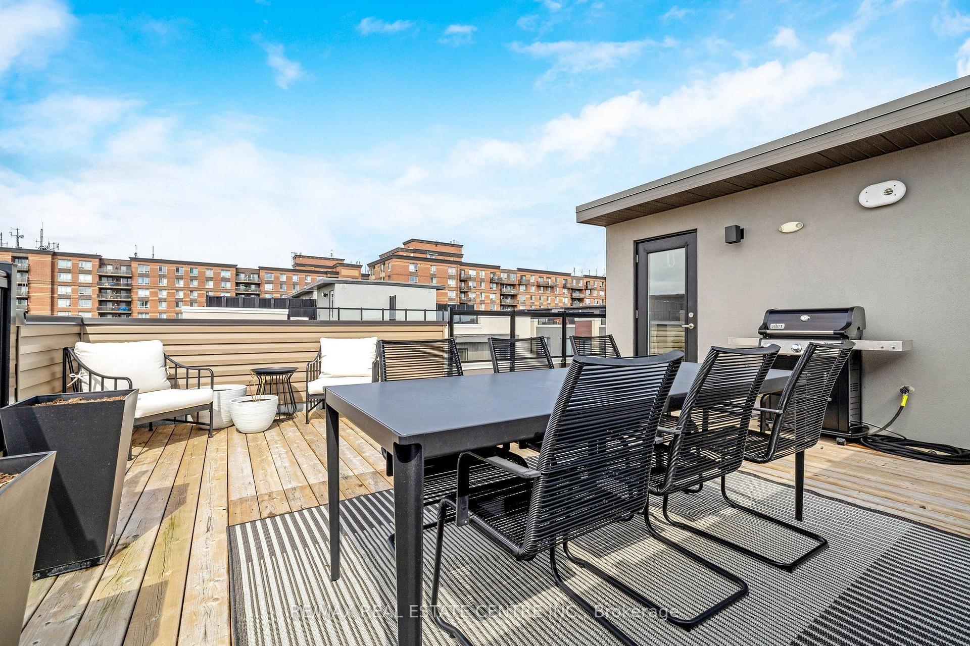 Photo 37 of Unit 18, 3409 Ridgeway Drive, Mississauga, Erin Mills — HOMEH