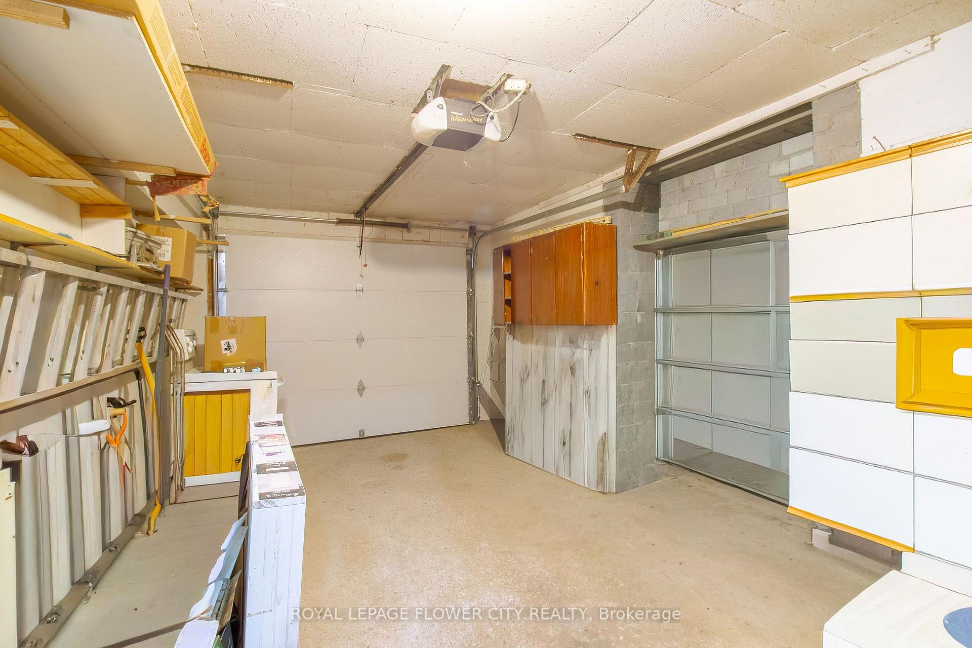 Photo 33 of 19 Fallen Oak Court, Brampton, Fletcher's Creek South — HOMEH