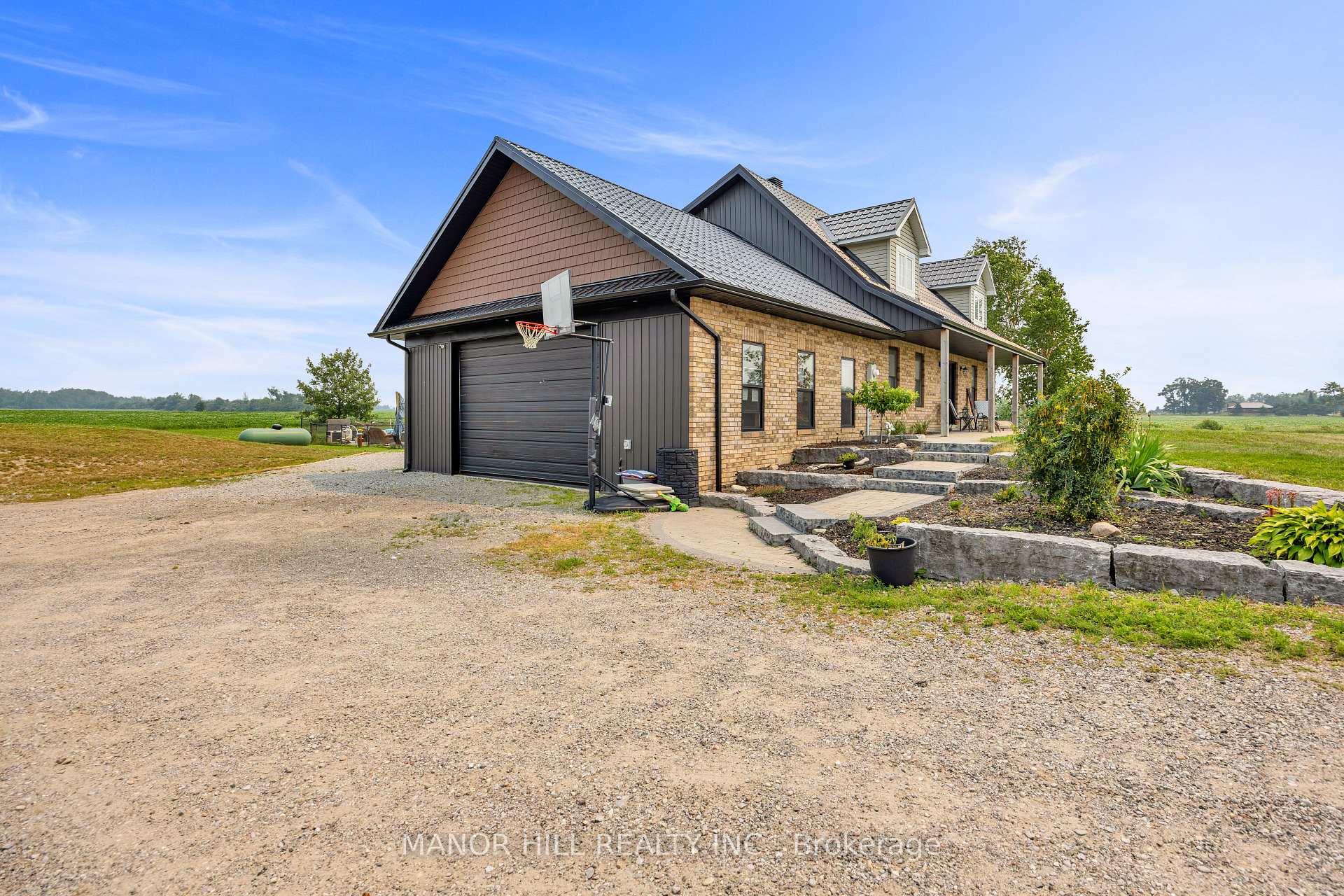 Photo 4 of 6111 10th Line, Essa, Rural Essa — HOMEH