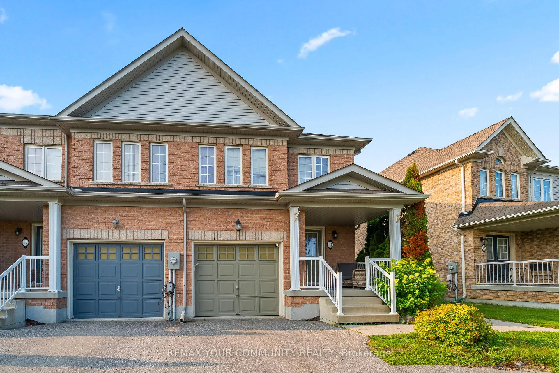 Photo 6 of 164 Dewell Crescent, Clarington, Courtice — HOMEH