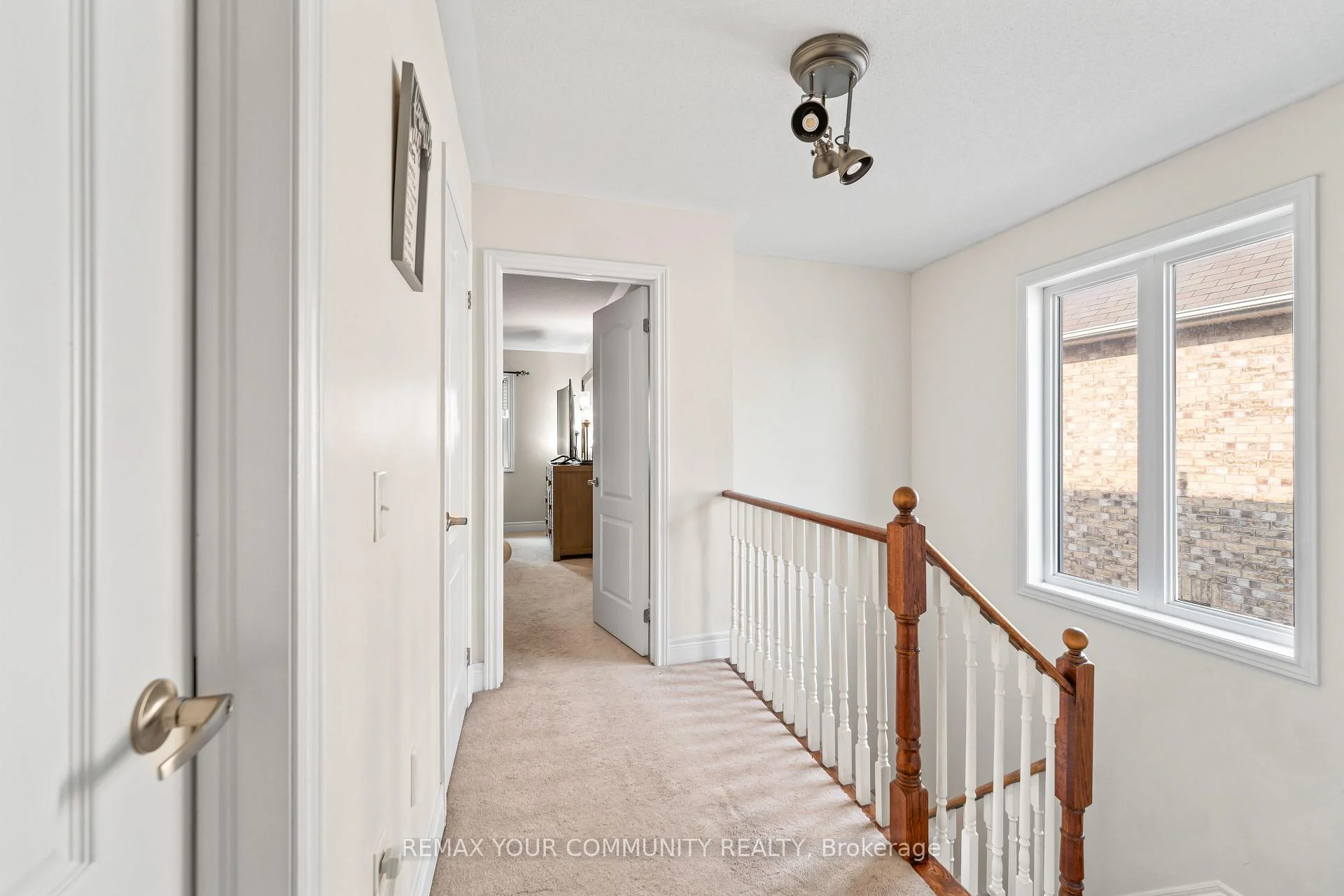 Photo 40 of 164 Dewell Crescent, Clarington, Courtice — HOMEH