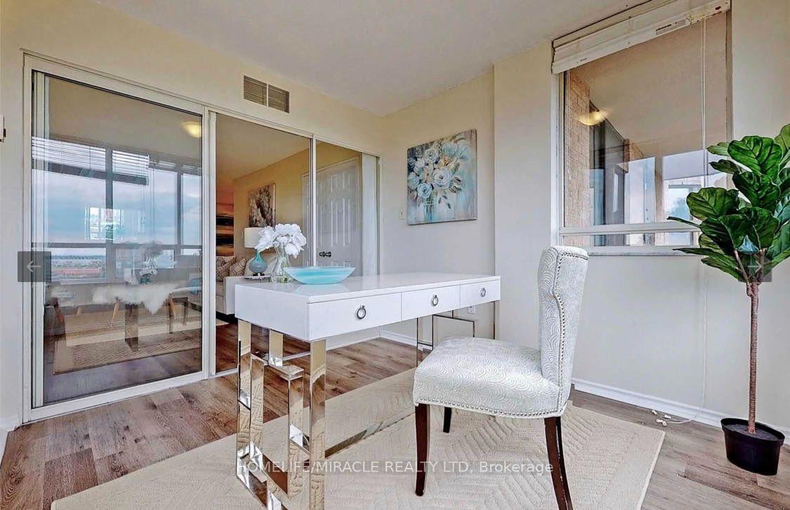 Photo 4 of Unit 409, 20 Cherrytree Drive, Brampton, Fletcher's Creek South — HOMEH
