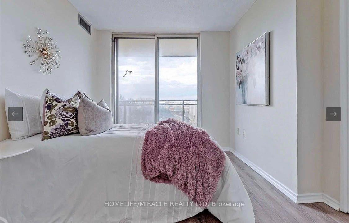 Photo 8 of Unit 409, 20 Cherrytree Drive, Brampton, Fletcher's Creek South — HOMEH