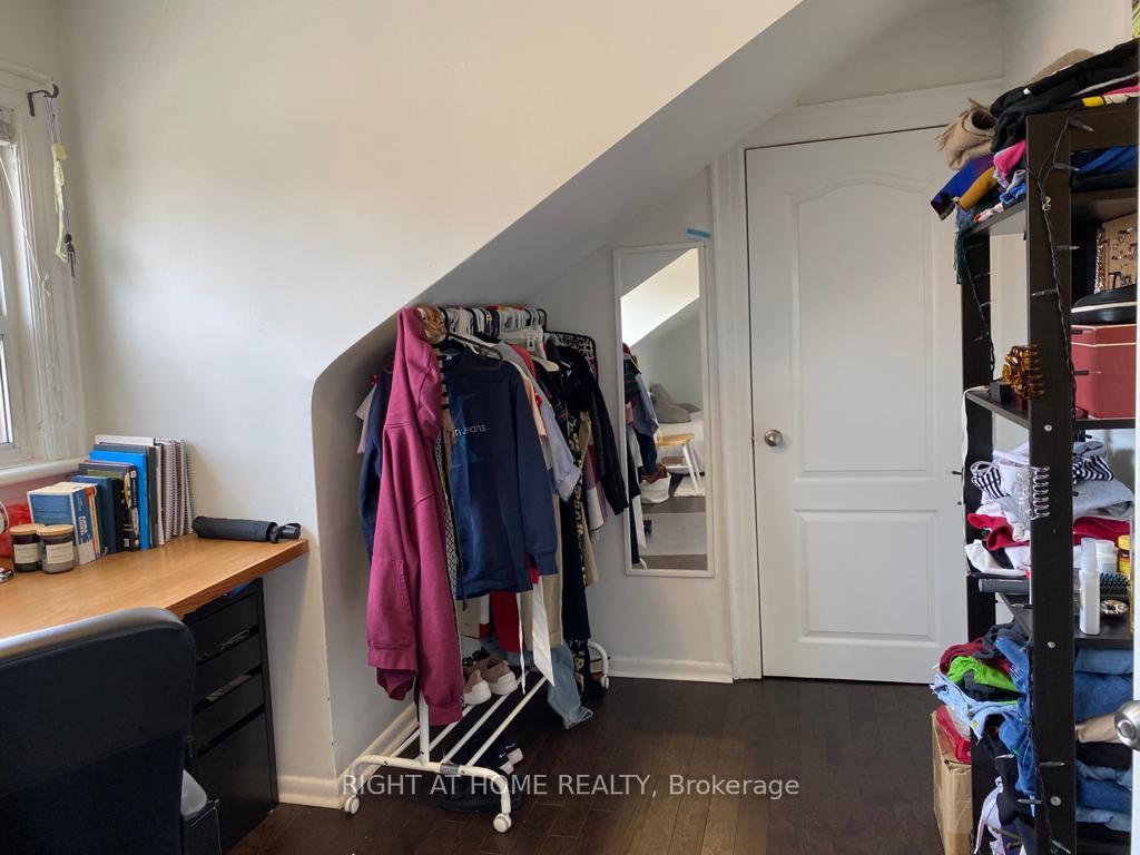 Photo 6 of Unit 2, 134 Huron Street, Toronto, Kensington-Chinatown — HOMEH